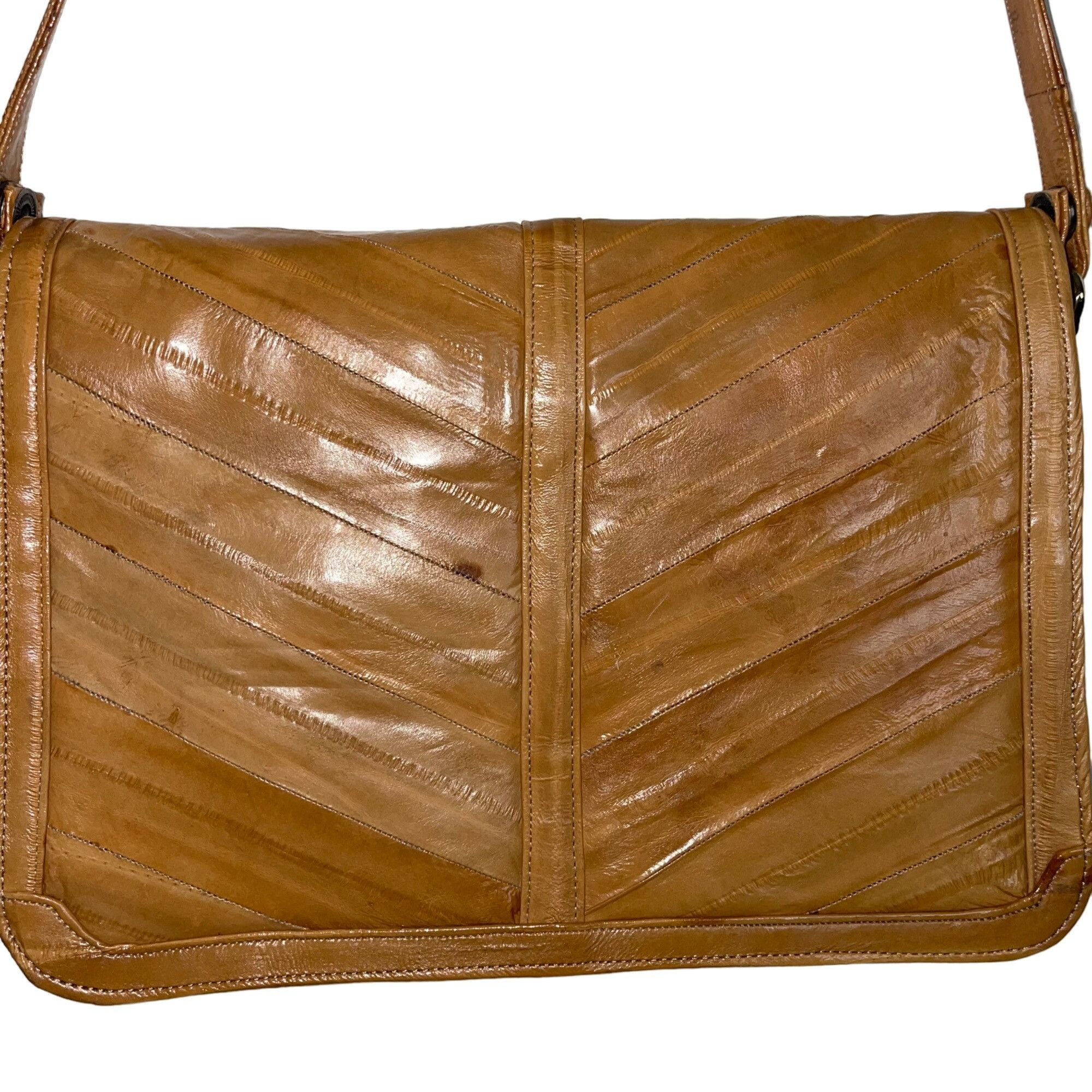 Vintage Vintage Womens Clutch Shoulder Bag Tan Eel Skin Size ONE SIZE - 1 Thumbnail