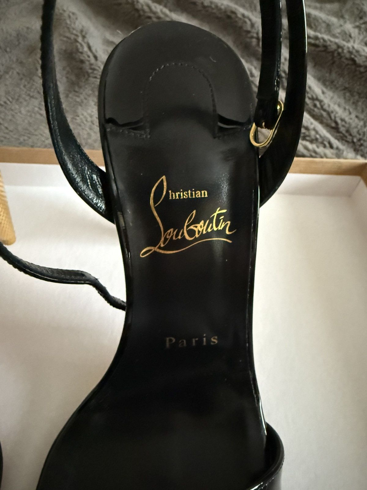 Christian Louboutin Christian Louboutin LipQueen 100 Size US 7.5 / IT 37.5 - 5 Thumbnail