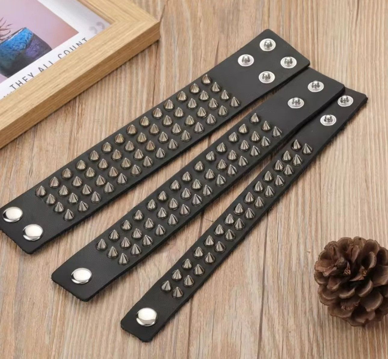 Japanese Brand × Leather Pu leather 2 Line Spike Vintage Bracelet Size ONE SIZE - 4 Thumbnail