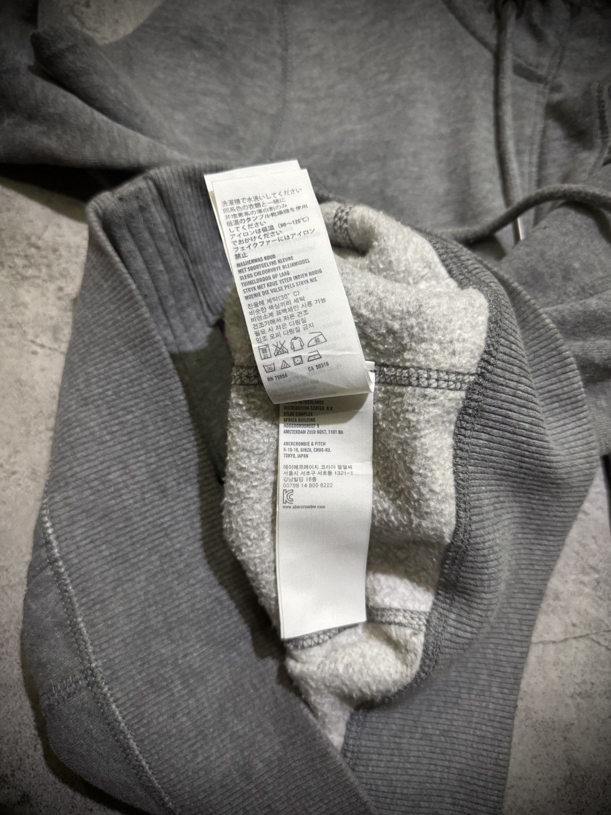 Abercrombie & Fitch Abercrombi & Fitch Ifsixwasnine Fur poem style Zip Hoodie Size US S / EU 44-46 / 1 - 8 Thumbnail