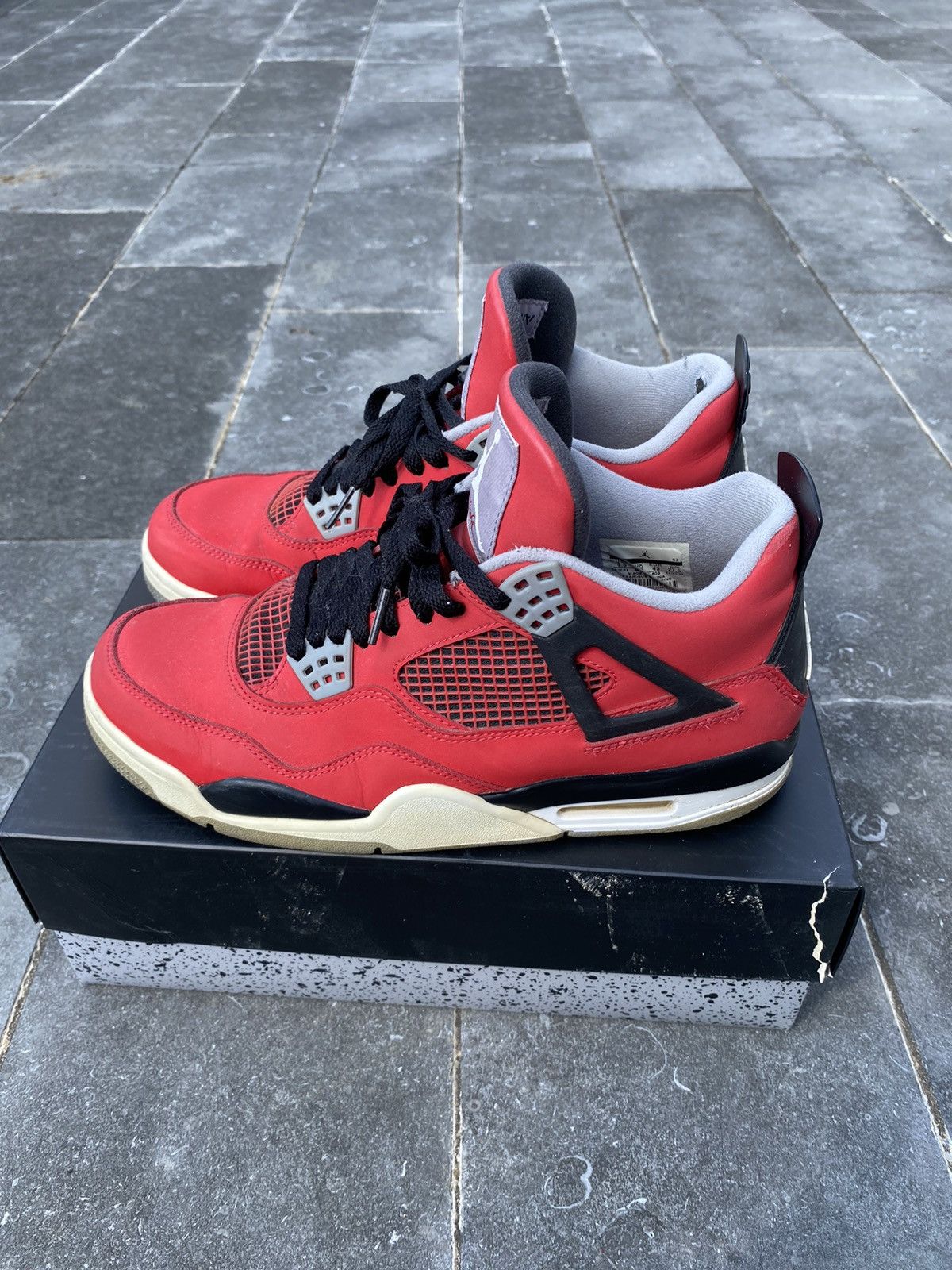 Jordan Brand × Nike Jordan 4 Toro Bravo Size US 9.5 / EU 42-43 - 4 Thumbnail