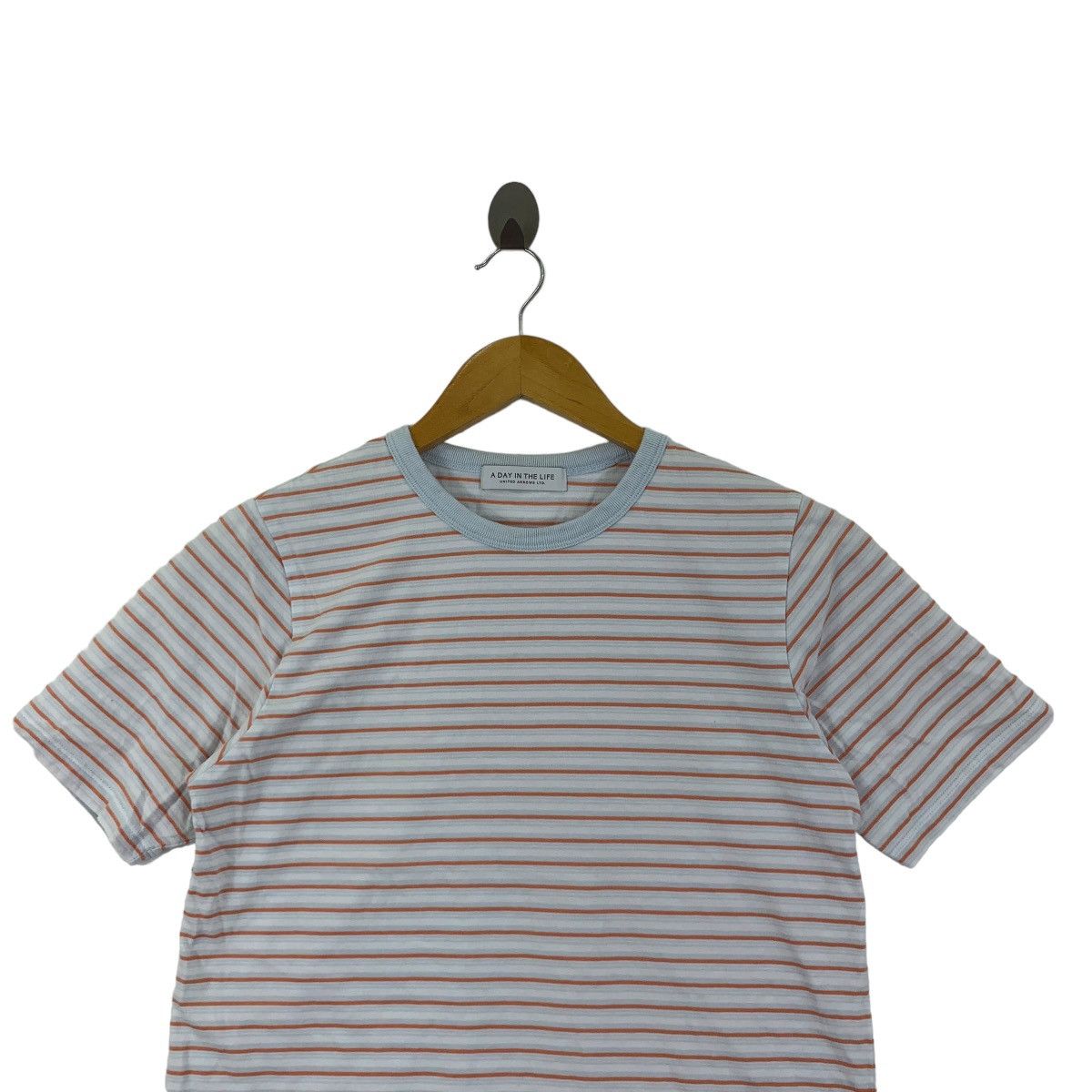 United Arrows UNITED ARROWS A Day In Life Collection Striped Tee Shirt Top Size XS / US 0-2 / IT 36-38 - 2 Thumbnail