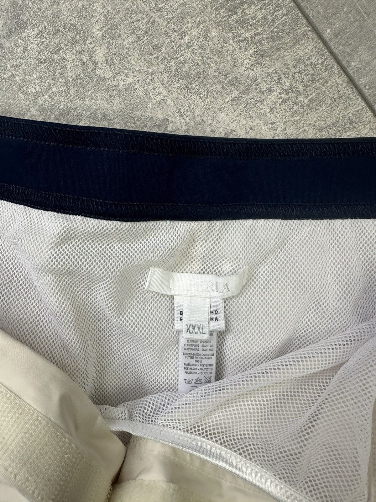 Vintage Vintage Luxury La Perla White/Blue Shorts xxxl Size US 40 / EU 56 - 6 Thumbnail