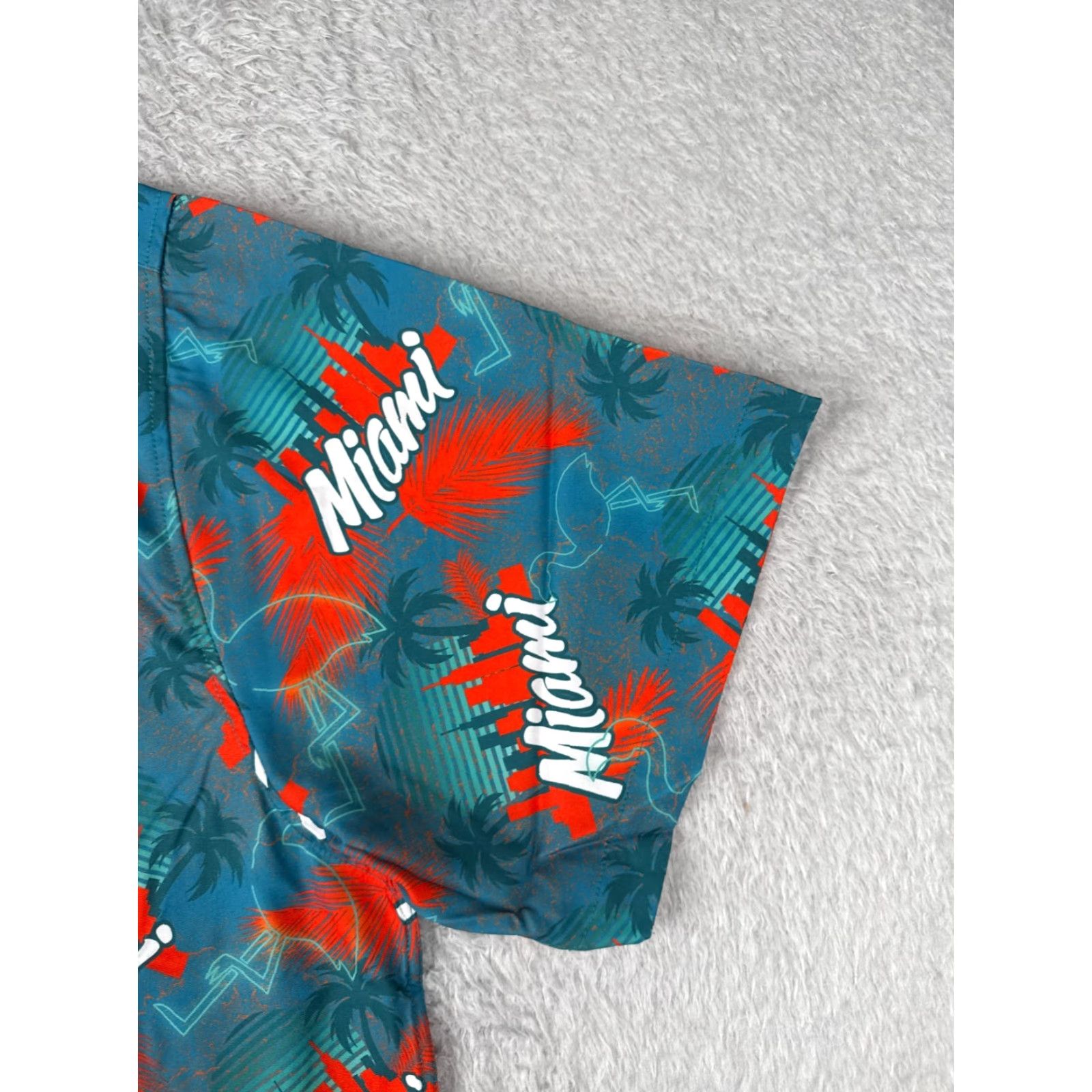 Vintage Dixxon Shirt Men 2XL XXL Red Blue Party Shirt The Vice Miami Flamingo Polyester Button-Up Floral Short Sleeve Hawaiian 90s Casual Mens Size US XXL / EU 58 / 5 - 2 Thumbnail