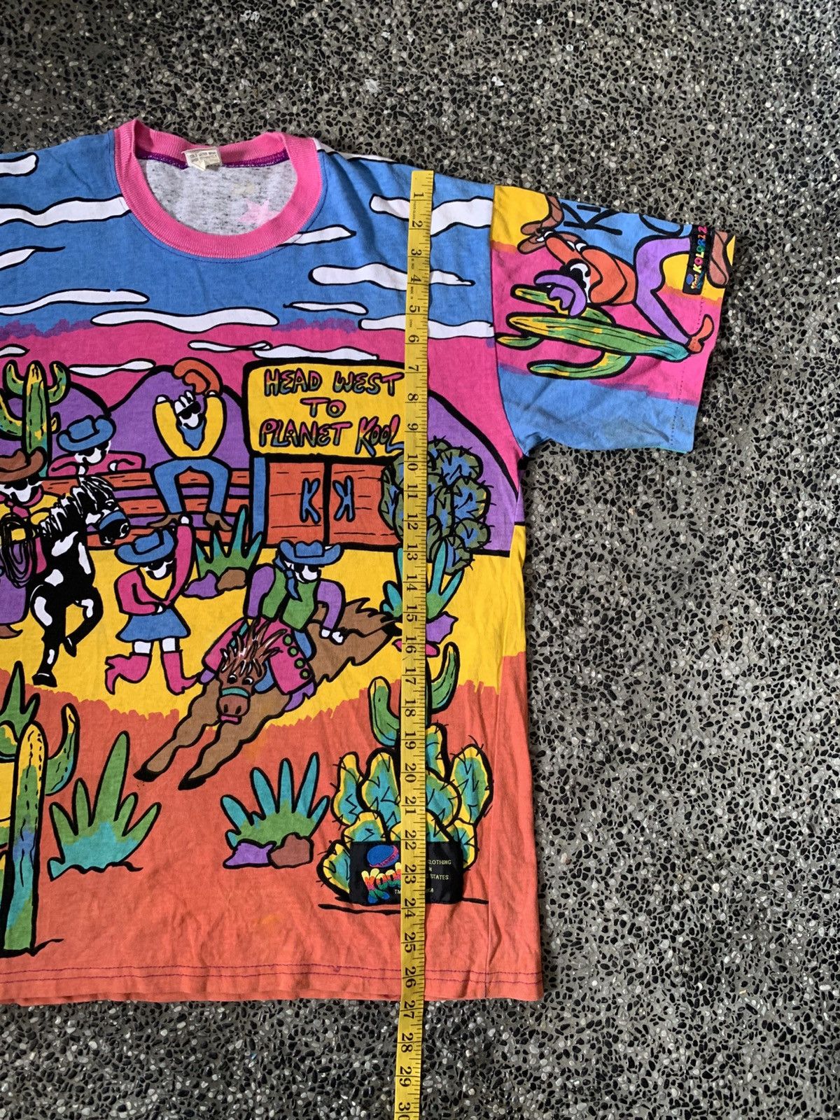 Vintage Vintage 90s Kool Planet / Kozmik All Over Print T shirt Size US M / EU 48-50 / 2 - 11 Thumbnail