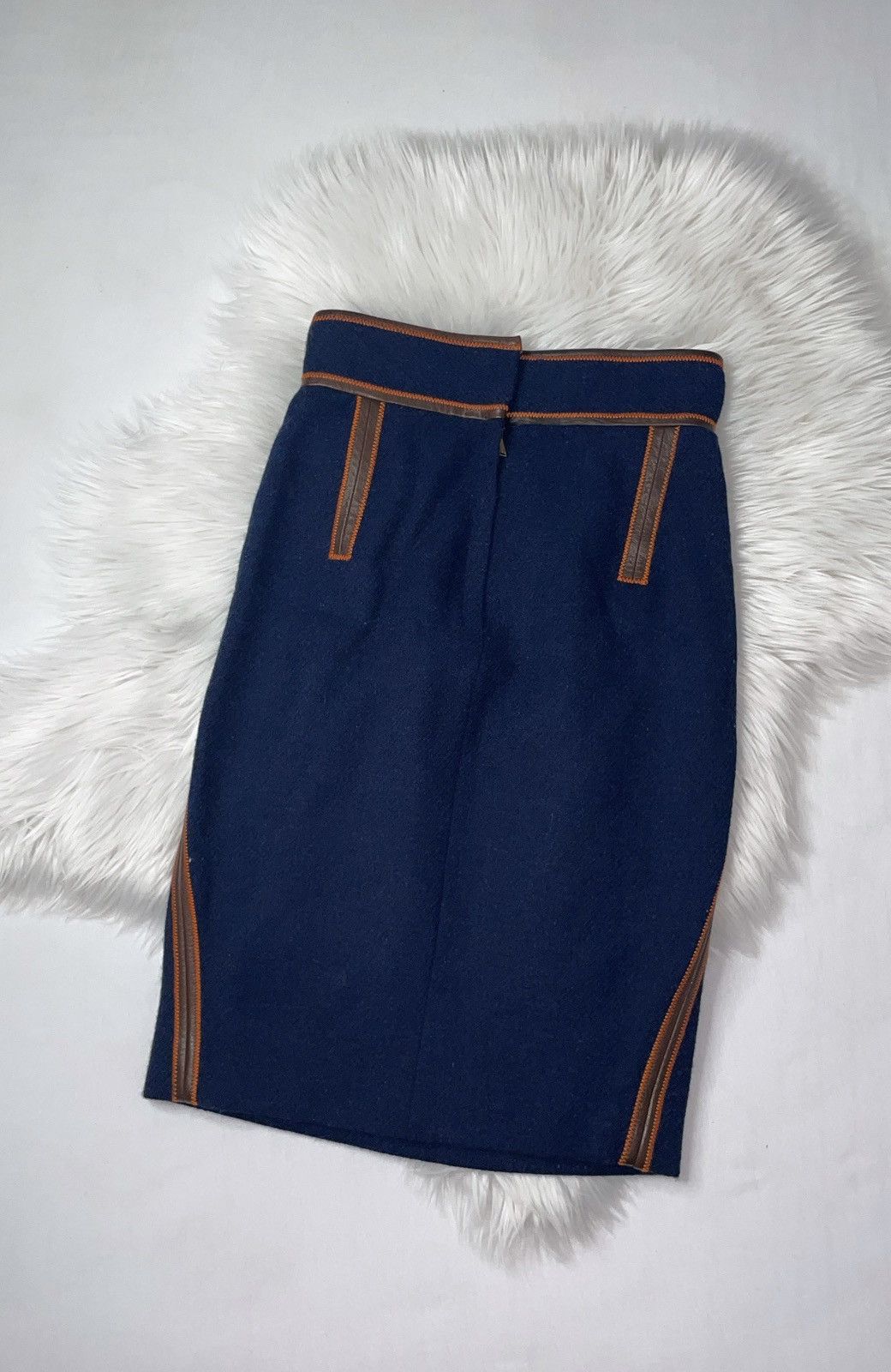 Dsquared2 Wool mid-length skirt Dsquared2 Size 28" / US 6 / IT 42 - 1 Thumbnail