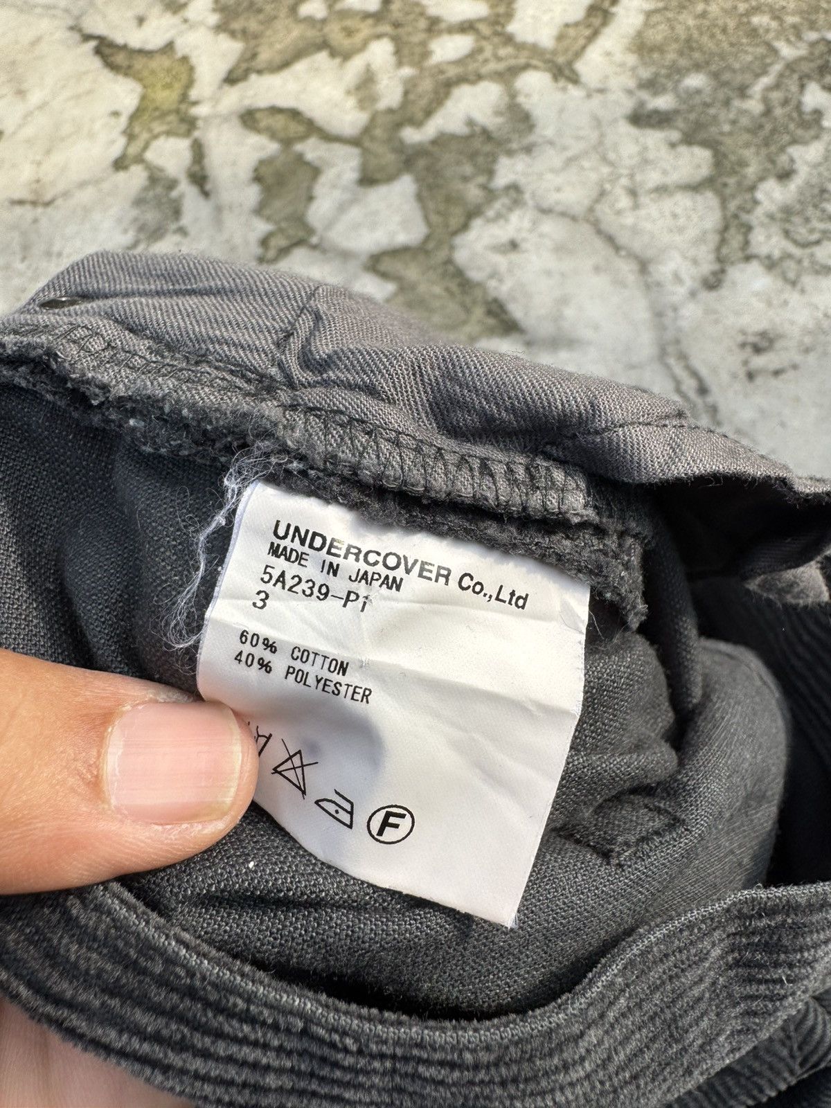 Jun Takahashi AW05 “Arts & Crafts” Horizontal Corduroy Pants Size US 31 - 7 Thumbnail