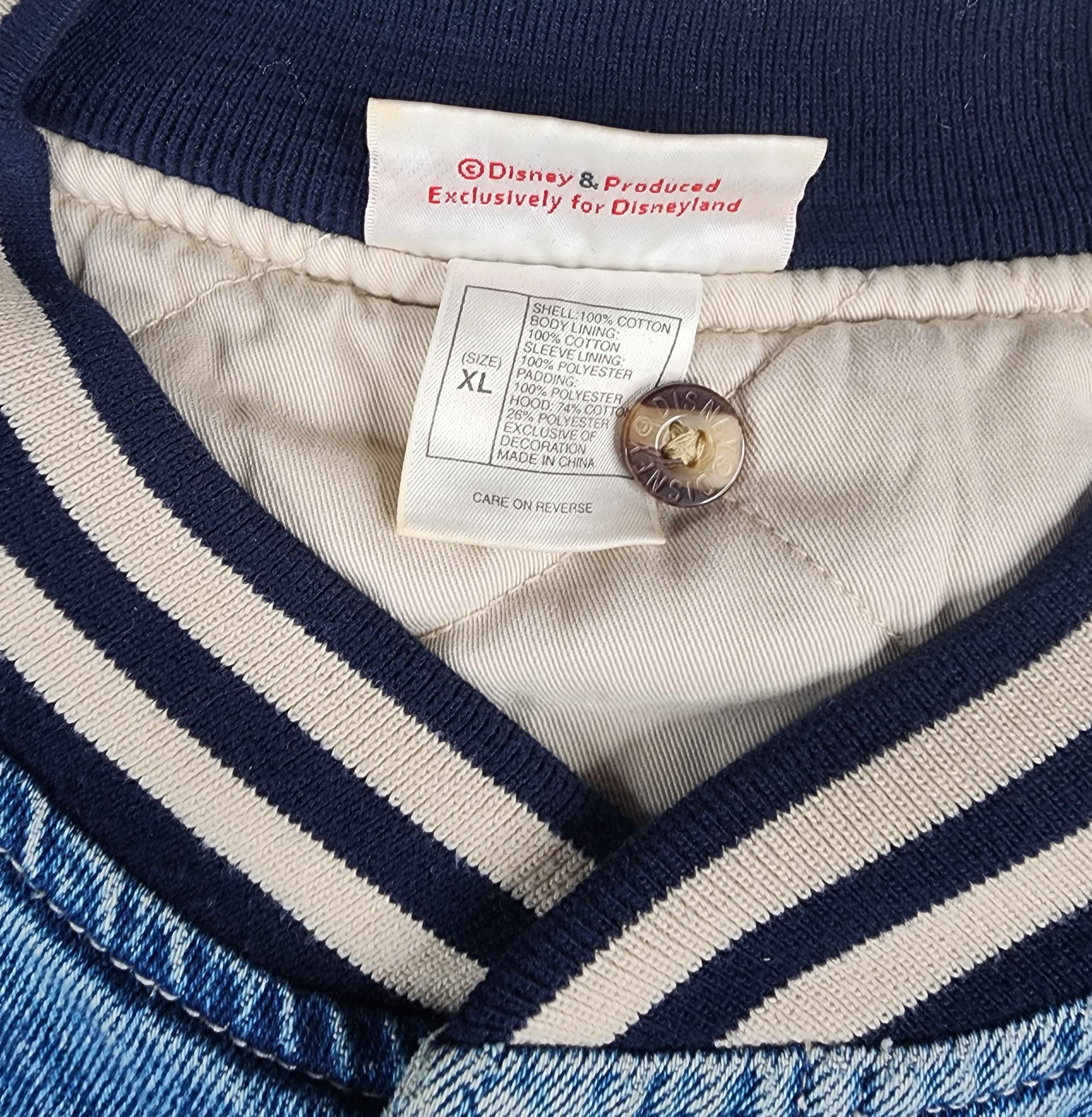 Disney Vintage Disney Eeyore friends forever denim jacket Size XL Size US XL / EU 56 / 4 - 6 Thumbnail