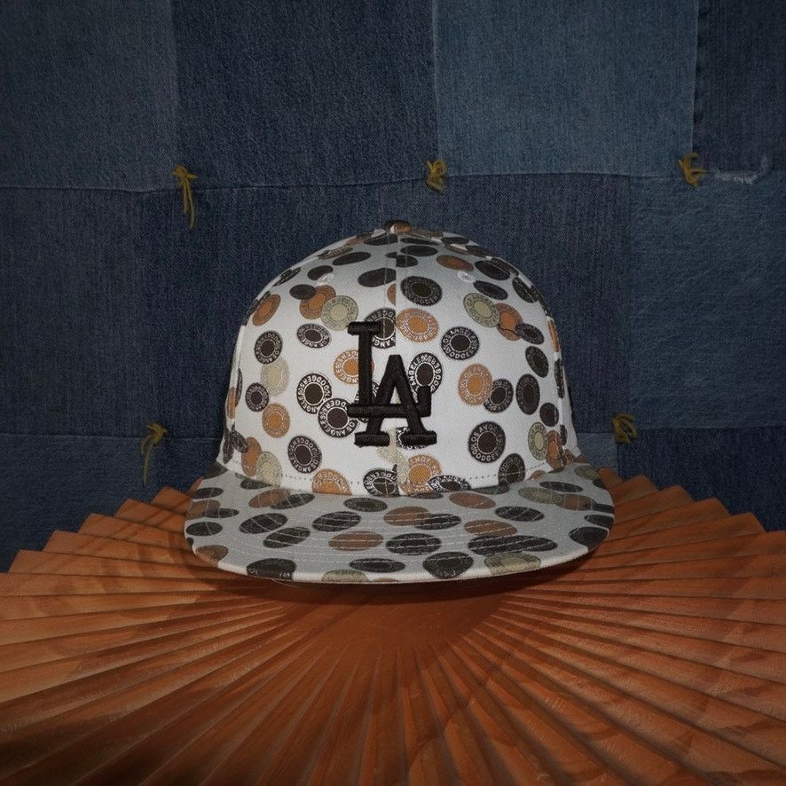 New Era 7 - Vintage Y2K Los angeles dodgers LA coin aop 2000s hat Size ONE SIZE - 1 Thumbnail