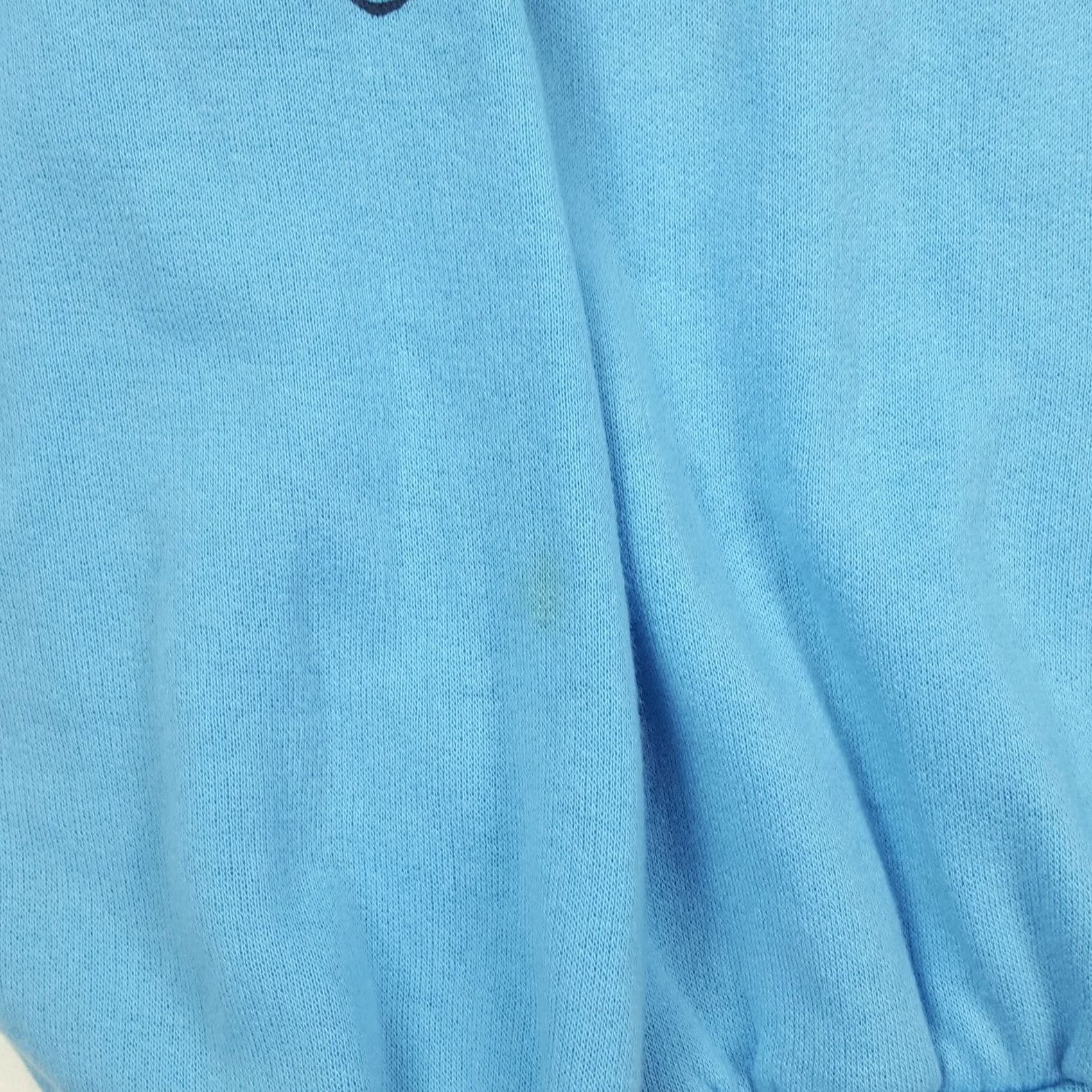 Vintage VINTAGE North Carolina Tar Heels NCAA Crewneck Sweatshirt S Blue 80s Basketball Womens/Unisex Size US S / EU 44-46 / 1 - 5 Thumbnail