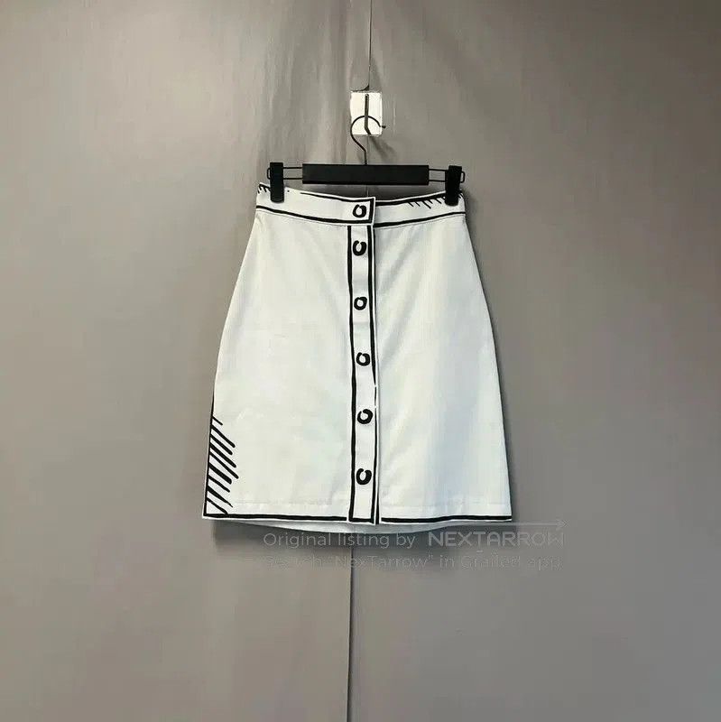 Fendi FENDI White Cotton Midi Skirt with Button Detail . Size 23" - 1 Thumbnail