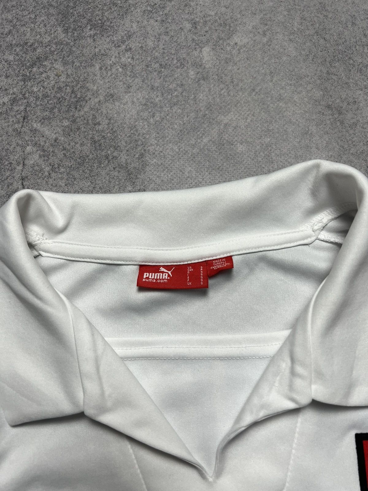 Puma Vintage Puma Czech Republic 2008 Football Blockcore Jersey Size US S / EU 44-46 / 1 - 5 Thumbnail