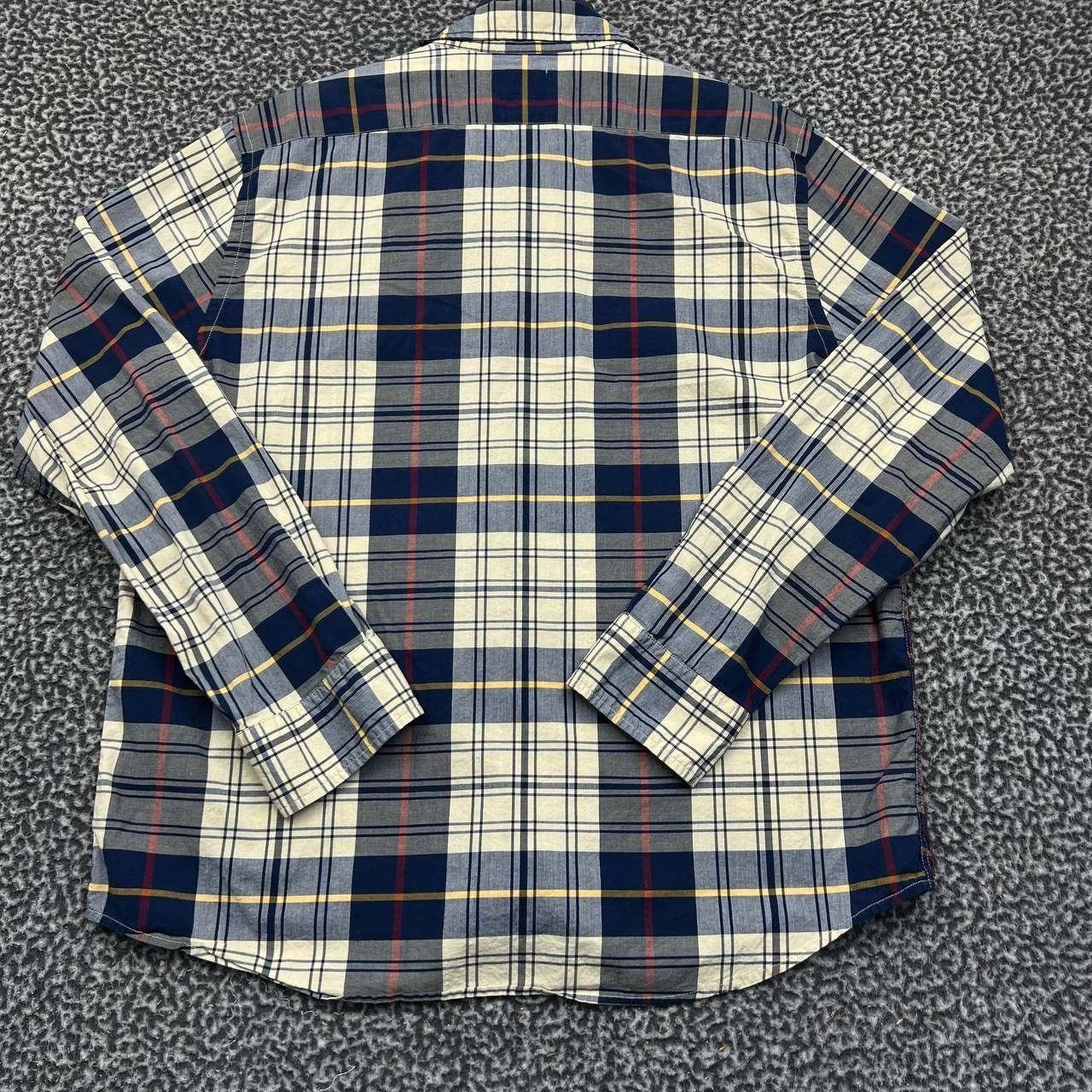 Banana Republic Banana Republic Button Up Shirt Men Flannel Plaid Cotton L Size US L / EU 52-54 / 3 - 7 Thumbnail