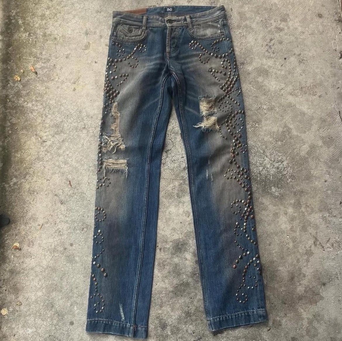 Dolce & Gabbana D&G 500 Hand Hammered stud jeans Size US 30 / EU 46 - 1 Thumbnail