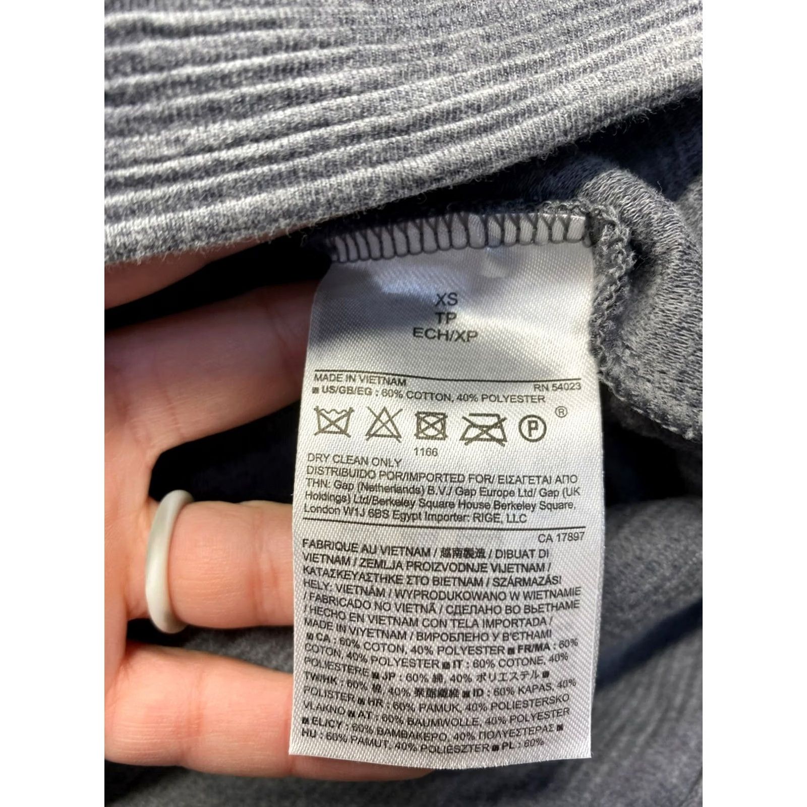 Banana Republic VINTAGE Banana Republic Gray Sleeveless Turtleneck Dress XS Women Midi Knee Length Ribbed Zippers Bodycon Size XS / US 0-2 / IT 36-38 - 5 Thumbnail