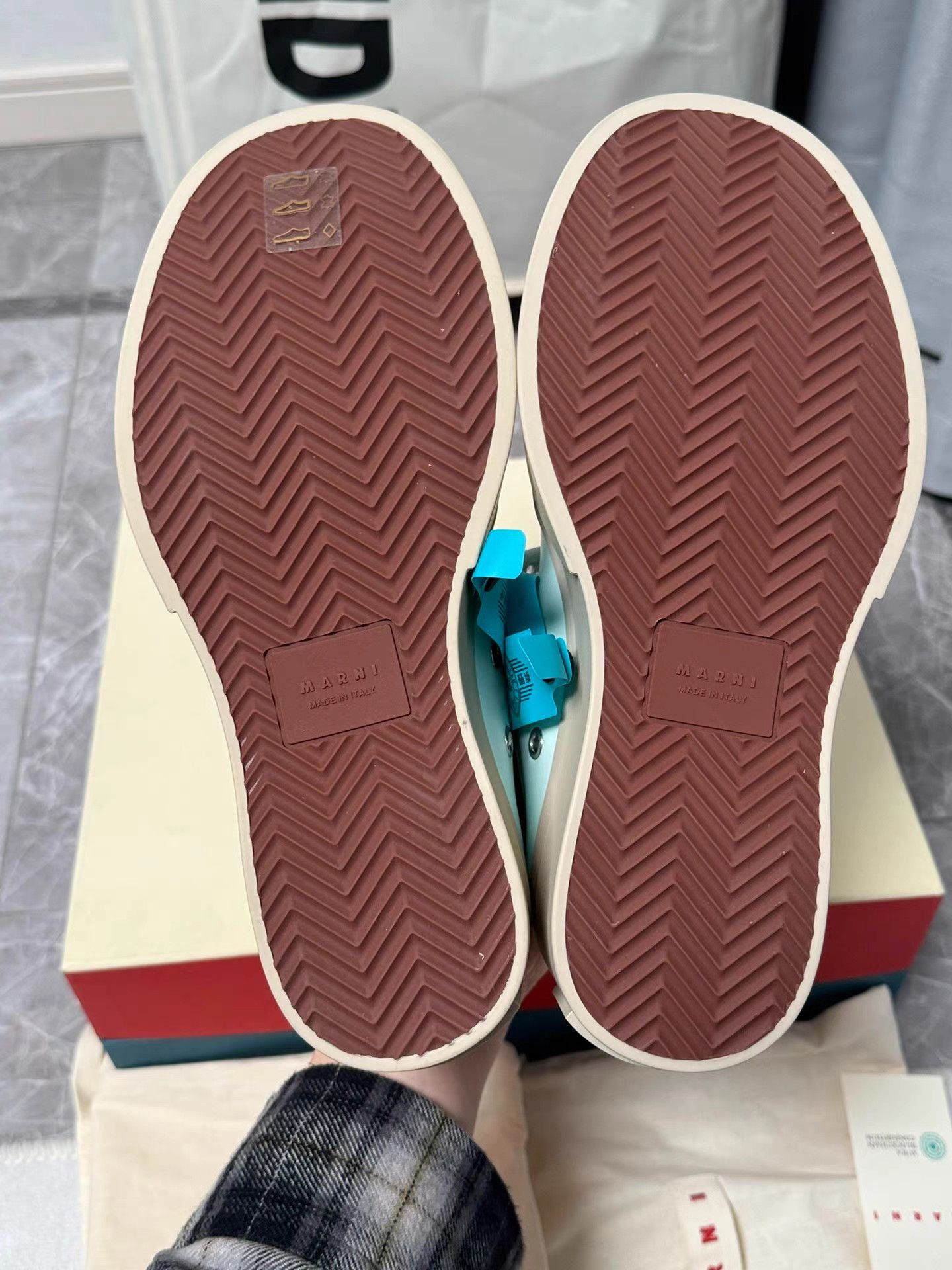 Marni Marni Big Toe Velcro Sneakers K6 Size US 6 / IT 36 - 5 Thumbnail