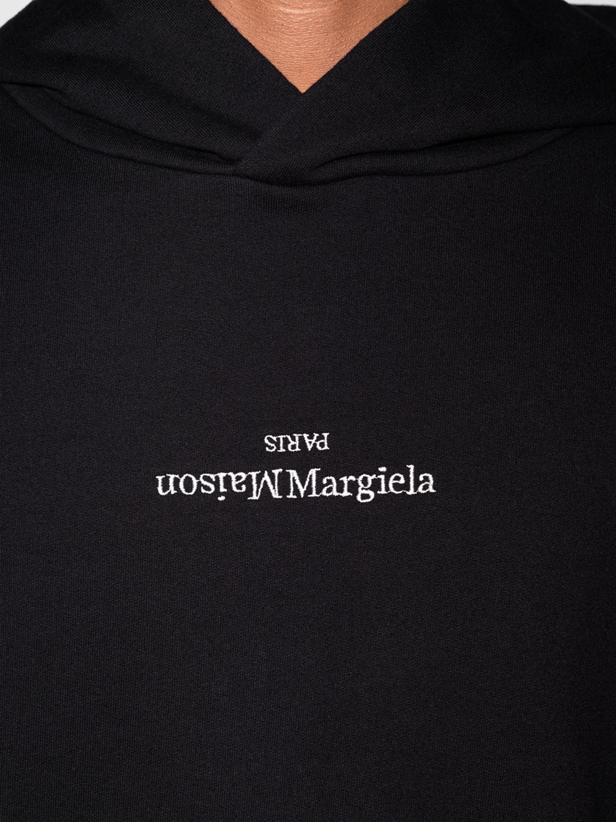 Maison Margiela o1s22i1n1024 Reverse Logo Hoodie in Black Size US M / EU 48-50 / 2 - 4 Thumbnail