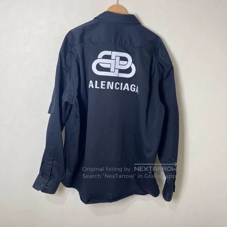 Balenciaga Balenciaga size 40 Fake two-piece button-down shirt jacket Size M / US 6-8 / IT 42-44 - 2 Thumbnail