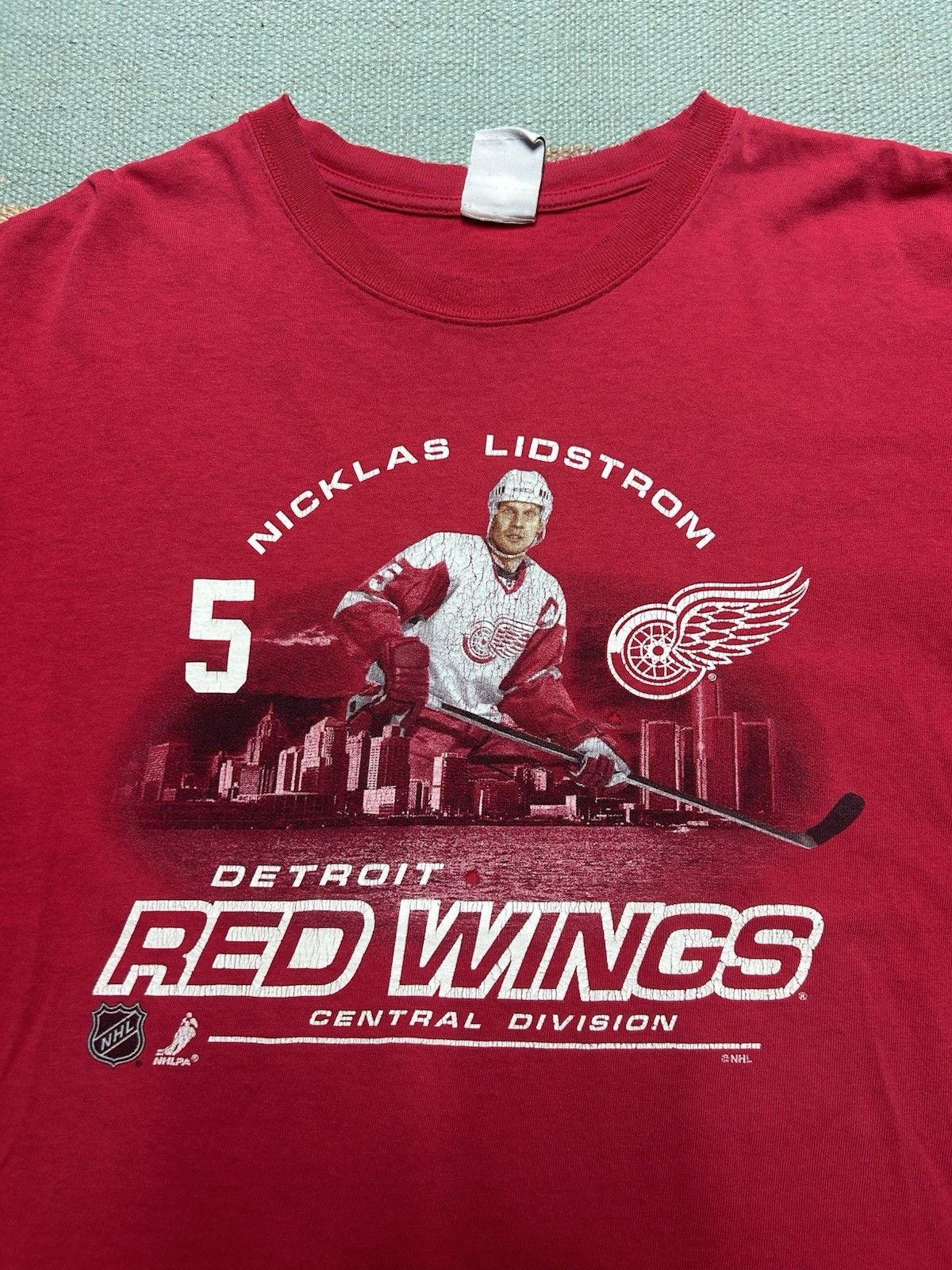Vintage Vtg t shirt Detroit red wings hockey Nicklas Lidstrom L/XL Size US L / EU 52-54 / 3 - 2 Thumbnail