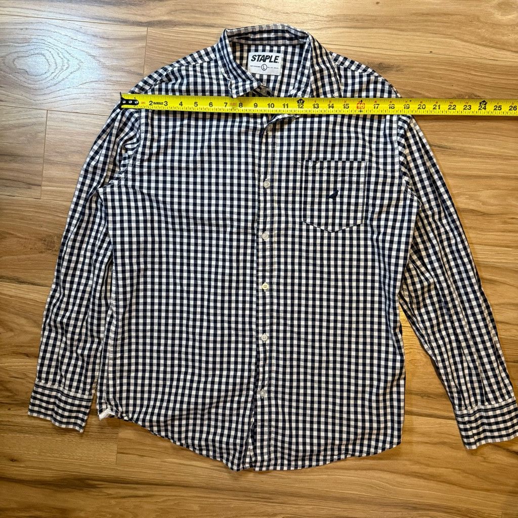 Japanese Brand Staple Men’s L Gingham Button Shirt Navy White Size US L / EU 52-54 / 3 - 4 Thumbnail