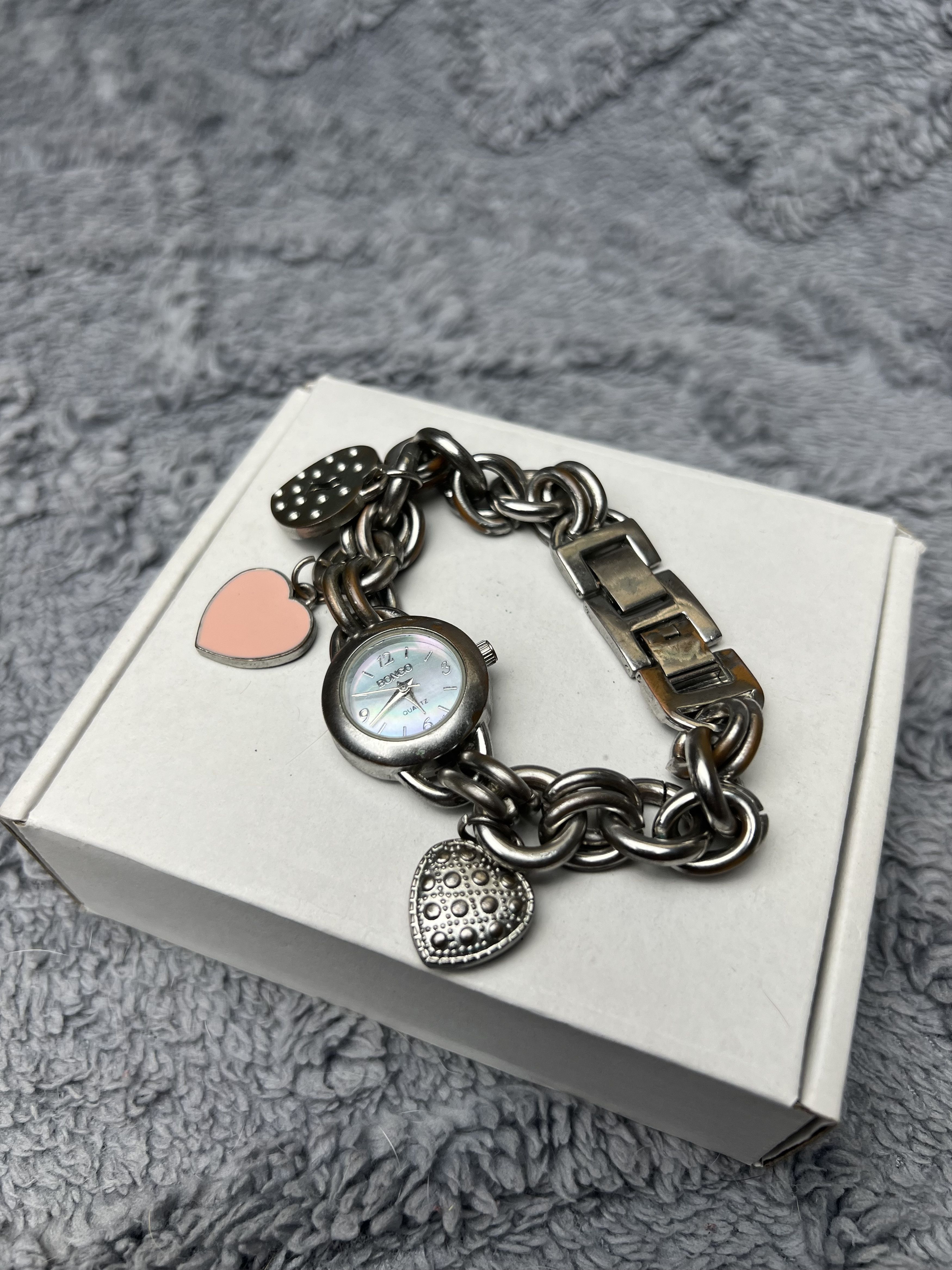 Vintage Glamour Minimalistic Bongo Japanese Style Bracelet Watch Y2k Size ONE SIZE - 1 Thumbnail