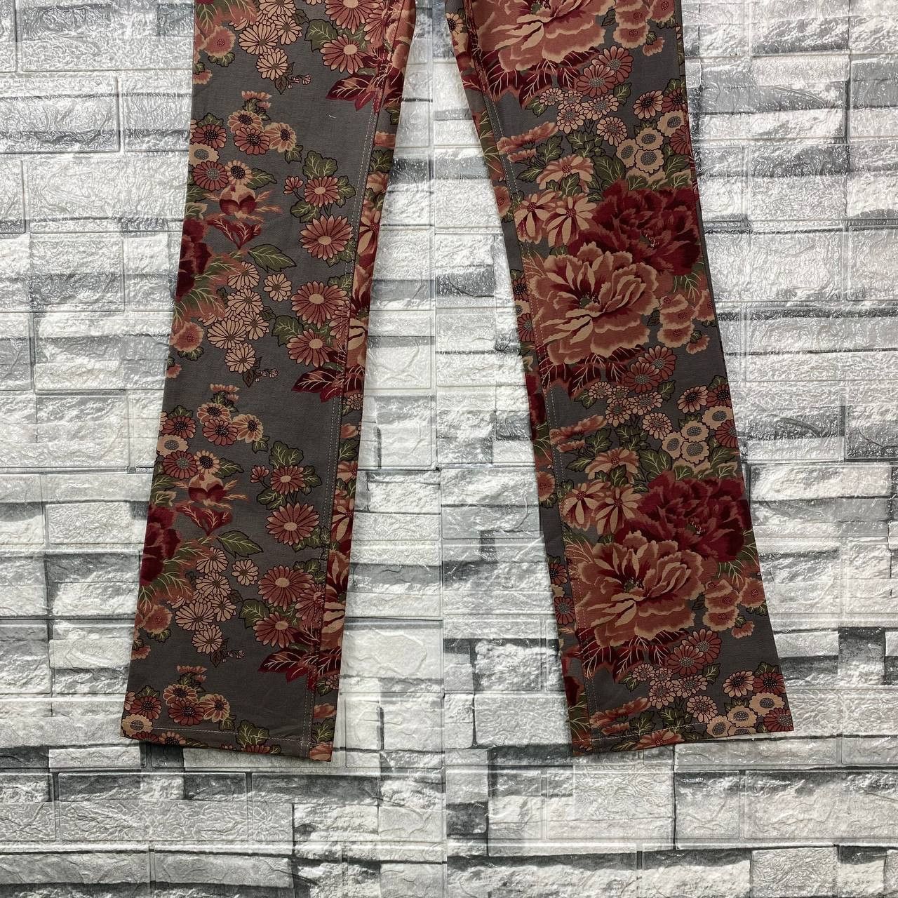 5351 POUR LES HOMMES RARE NWT CHEALSEA OLD FLOWER ABSTRACT SLIMFIT FLARED LOWRISE Size US 28 / EU 44 - 5 Thumbnail