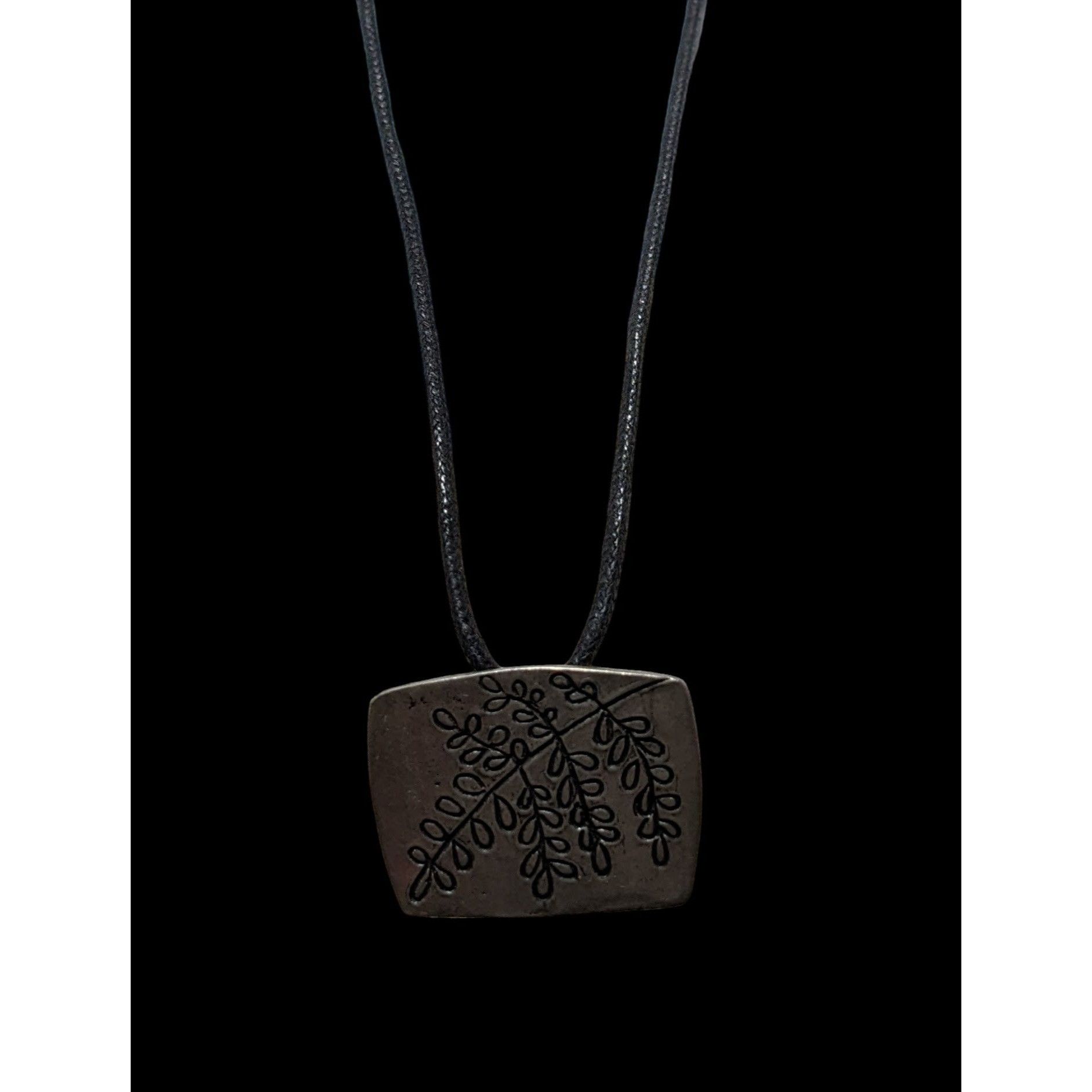 Other Be Tender Silver Floral Neckalce Size ONE SIZE - 5 Thumbnail