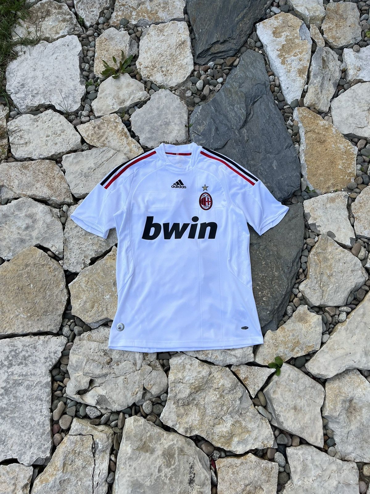 Adidas × Vintage Vintage Adidas AC Milan 2008-2009 soccer jersey y2k tee Size US S / EU 44-46 / 1 - 1 Thumbnail