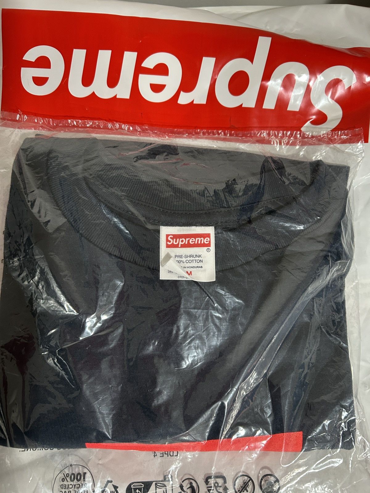 Supreme Supreme Arabic Box Logo Tee Size US M / EU 48-50 / 2 - 3 Thumbnail