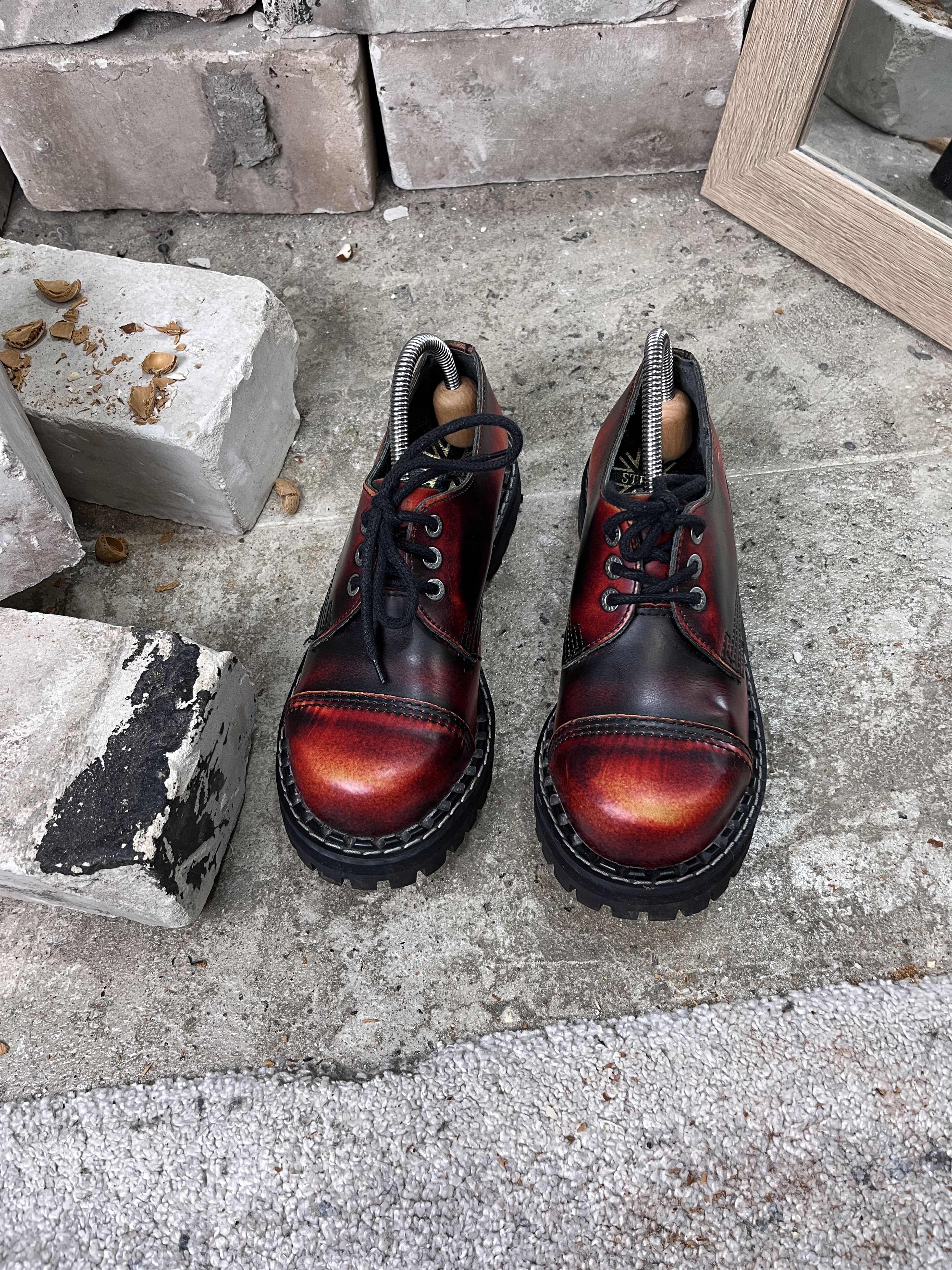 Other 1990s STEEL CHUNKY LUG SOLE ENGLAND OXFORDS - 5132 Size US 6 / EU 39 - 3 Thumbnail