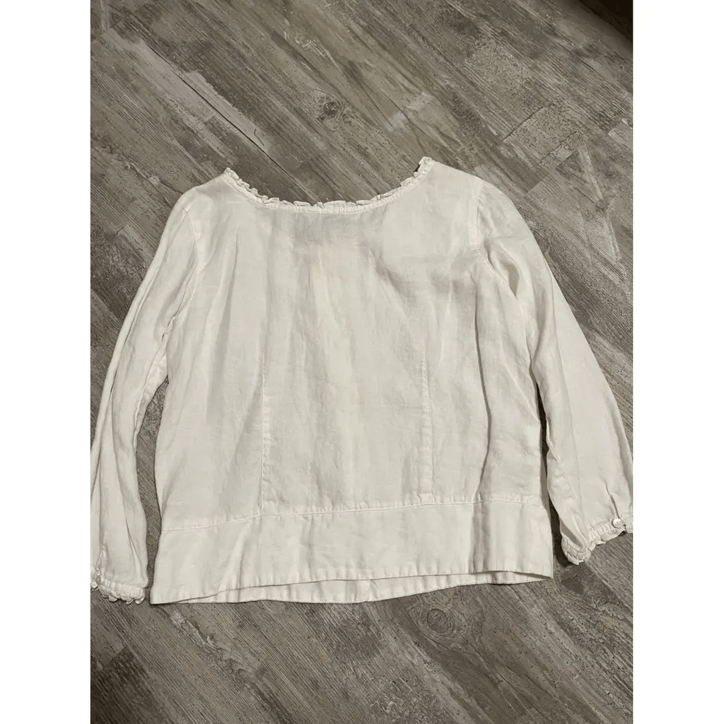 Eddie Bauer Eddie Bauer Top (White, M) Size M / US 6-8 / IT 42-44 - 1 Thumbnail