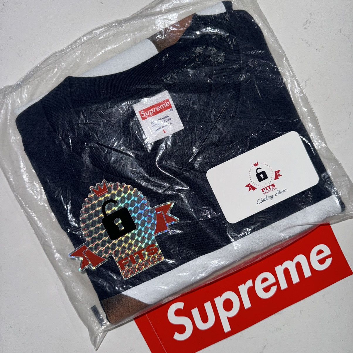 Supreme Supreme Water Gun Tee Navy Large brand nee in plastic Size US L / EU 52-54 / 3 - 2 Thumbnail