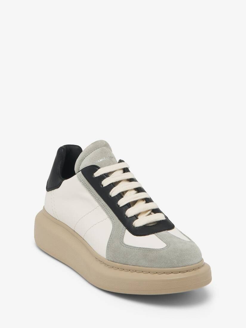 Alexander McQueen o1w1db10925 Oversized Retro Sneaker in White/Multi Size US 9.5 / IT 39.5 - 2 Thumbnail