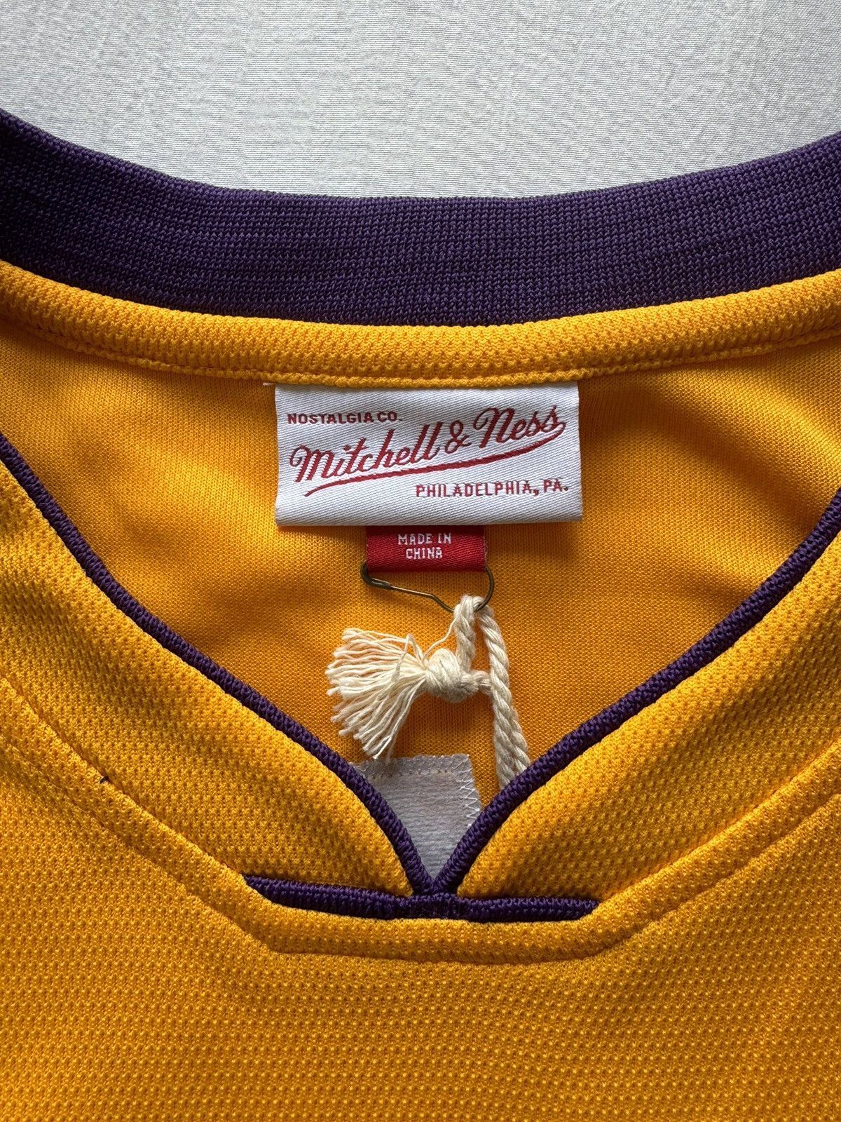 Mitchell & Ness × NBA Kobe Bryant Mitchell&Ness 2009-2010 Finals Authentic Jersey Size US L / EU 52-54 / 3 - 7 Thumbnail