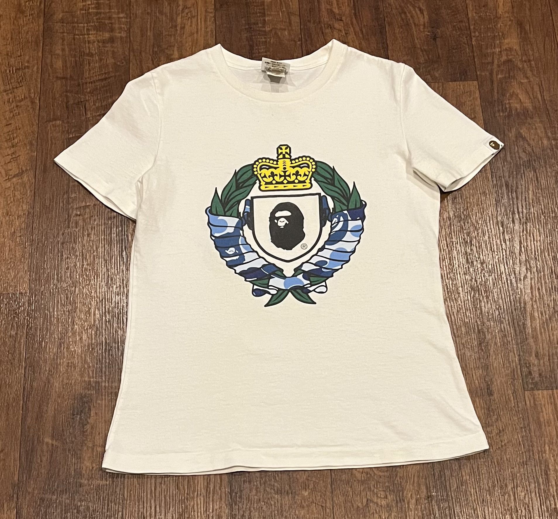 Bape Bape camo logo tee shirt Size S / US 4 / IT 40 - 1 Thumbnail