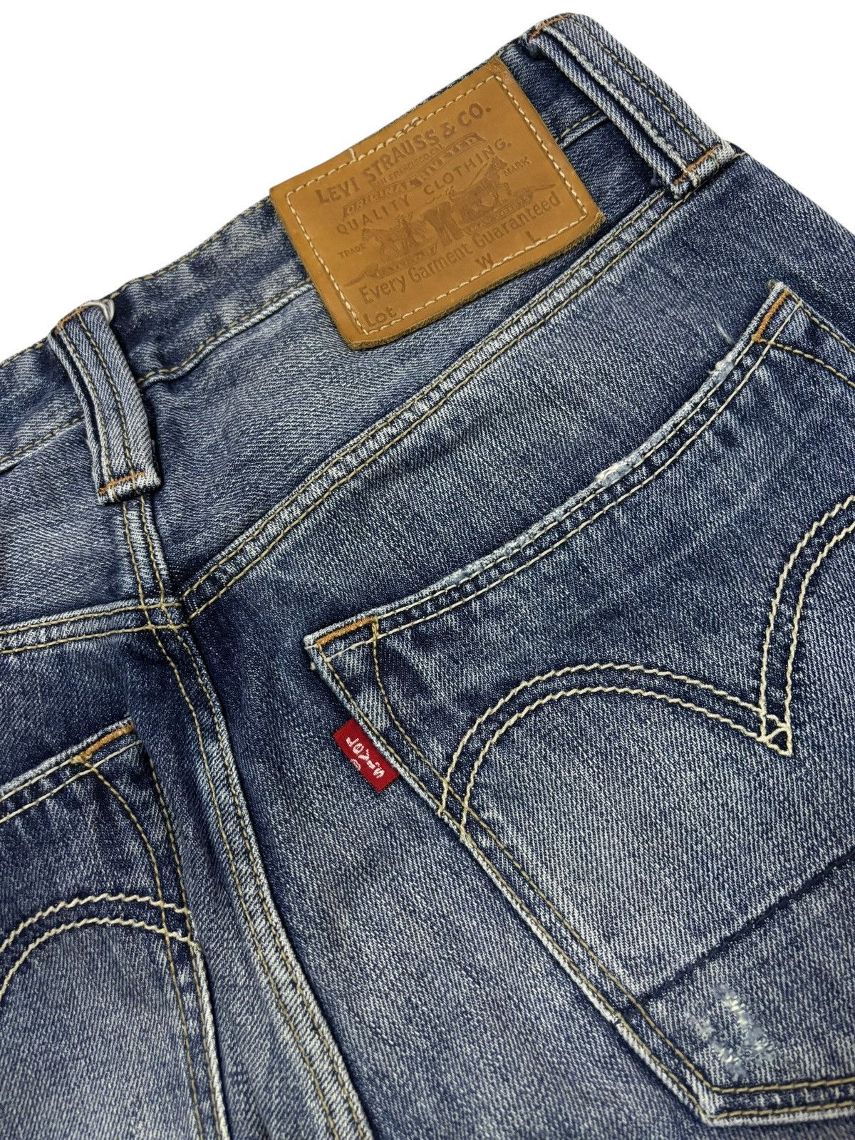 Levi's Vtg Y2k Levis 505 Distressed Patchwork Jeans Size US 28 / EU 44 - 6 Thumbnail
