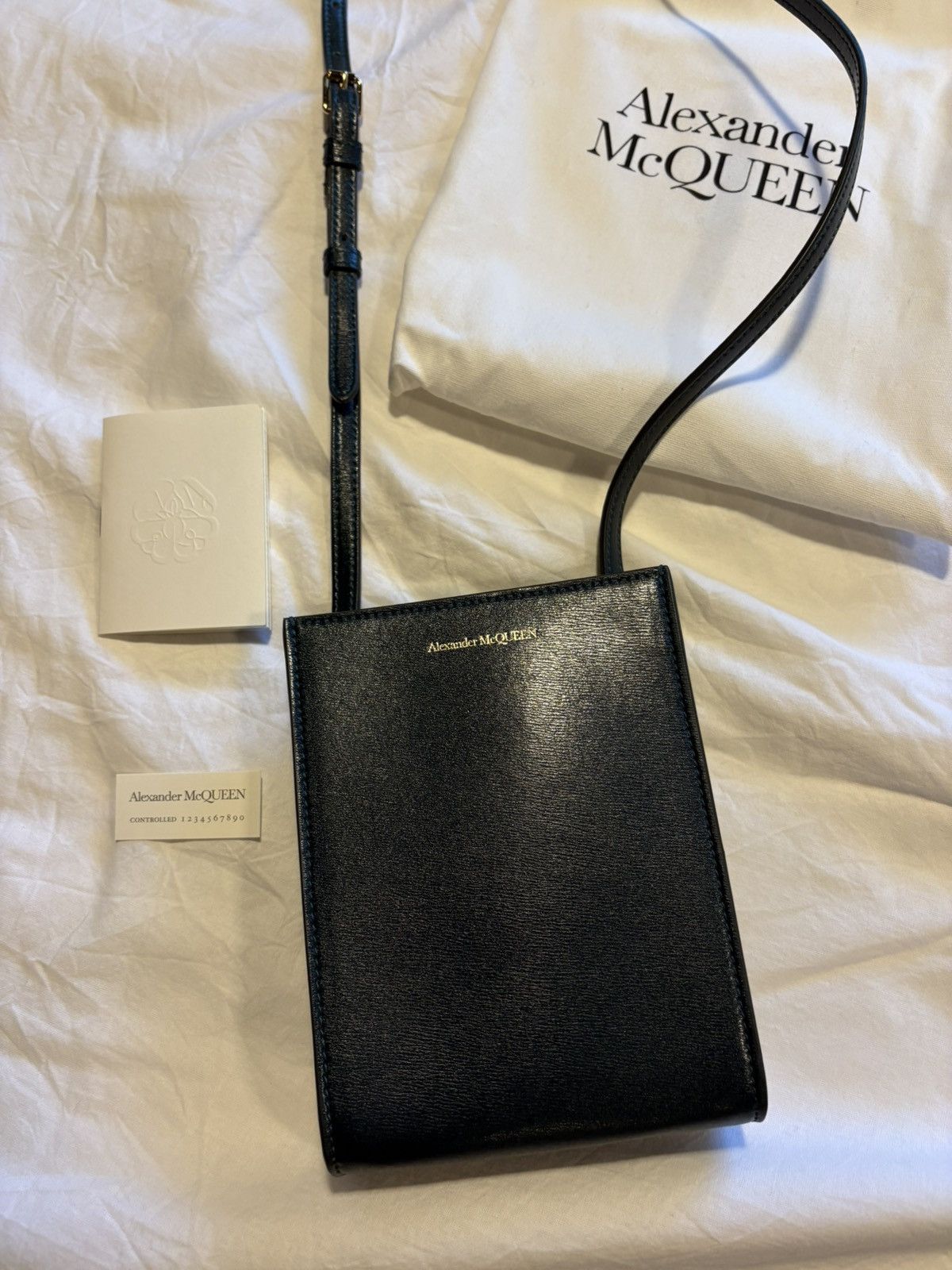 Alexander McQueen Alexander McQueen leather crossbody bag. Size ONE SIZE - 9 Thumbnail
