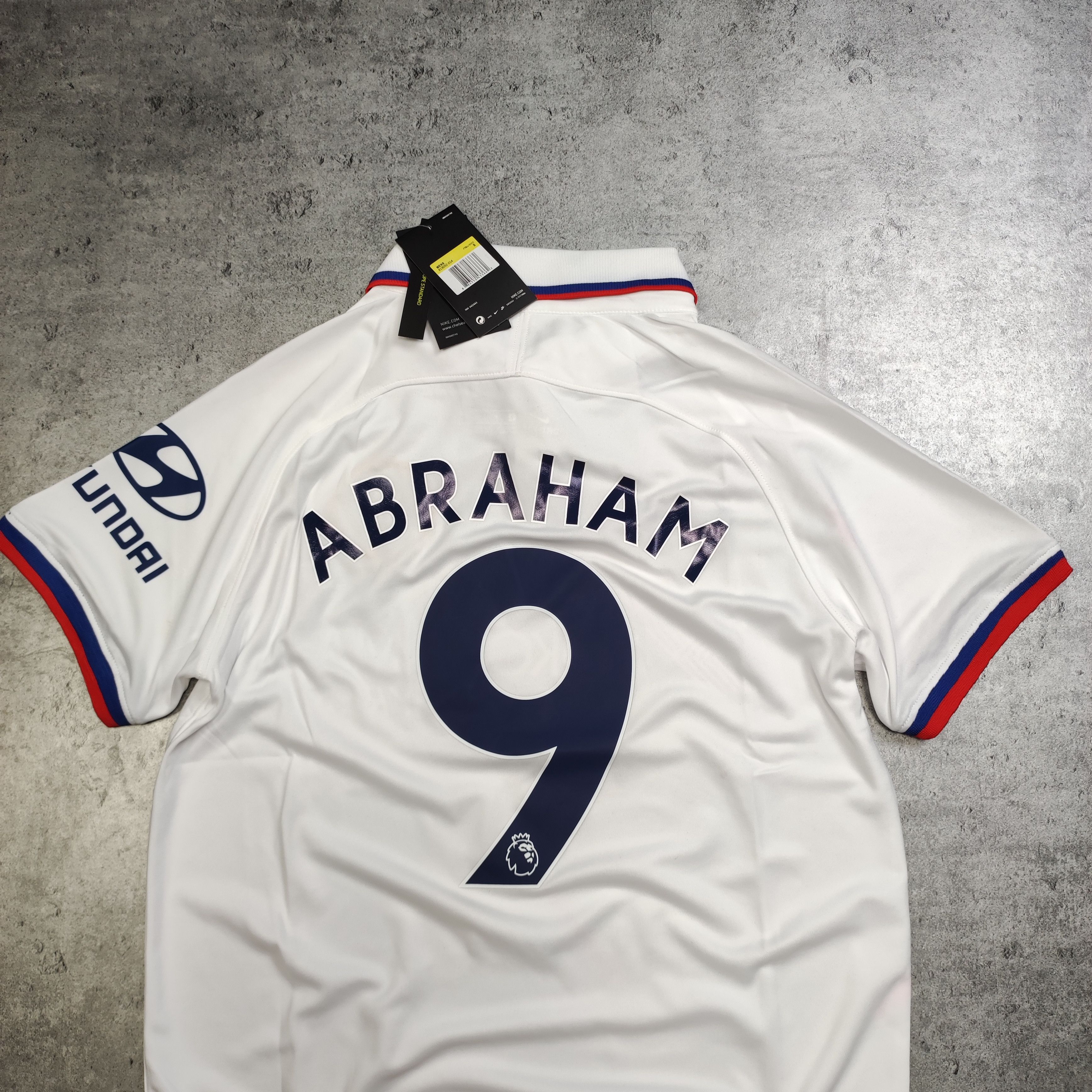 Chelsea Soccer × Nike RARE Chelsea FC Soccer Football Nike #9 Abraham Jersey Size US S / EU 44-46 / 1 - 9 Thumbnail