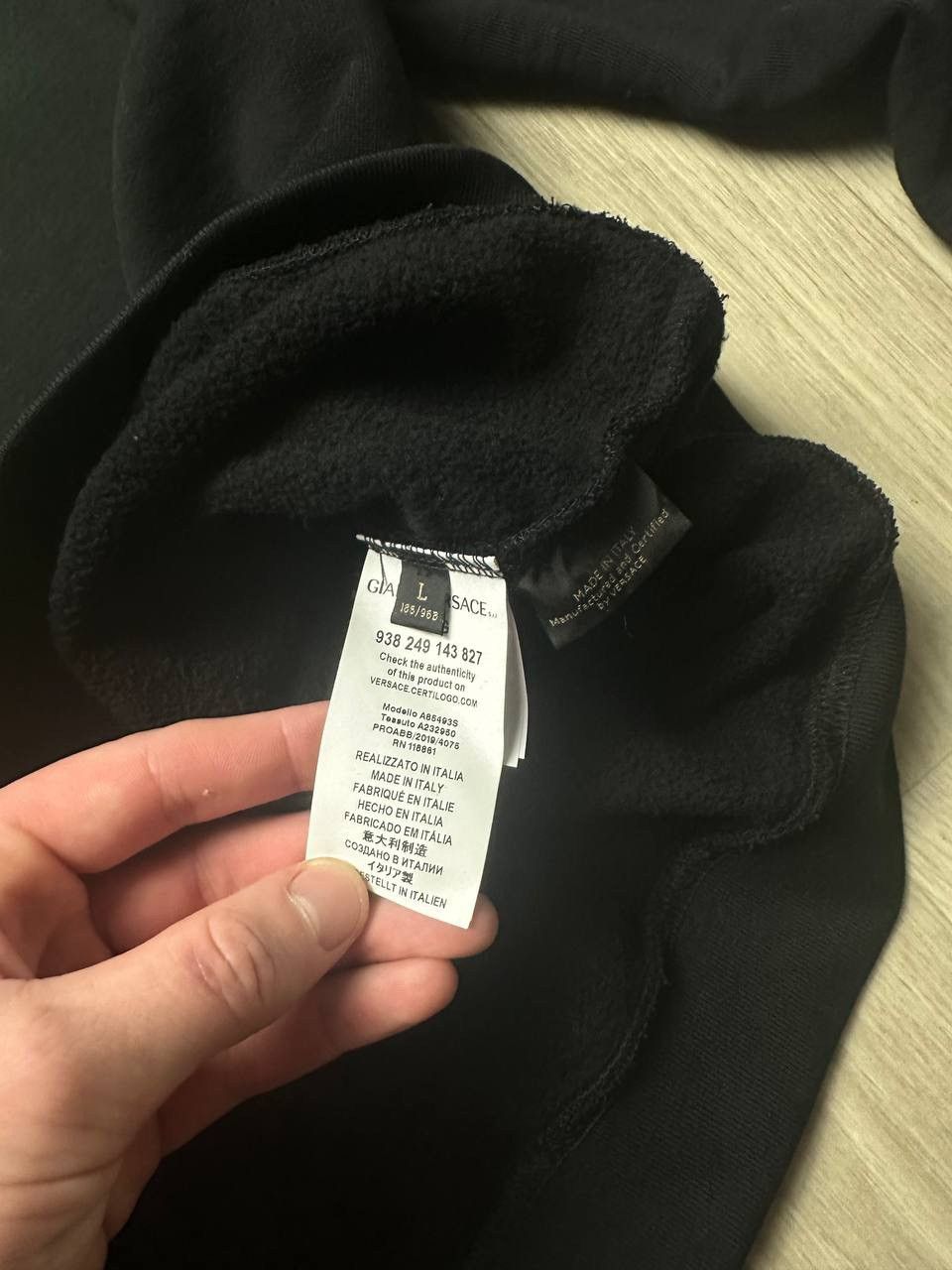 Versace Gianni Versace Black Sweatshirt Green Big Logo Size US L / EU 52-54 / 3 - 6 Thumbnail