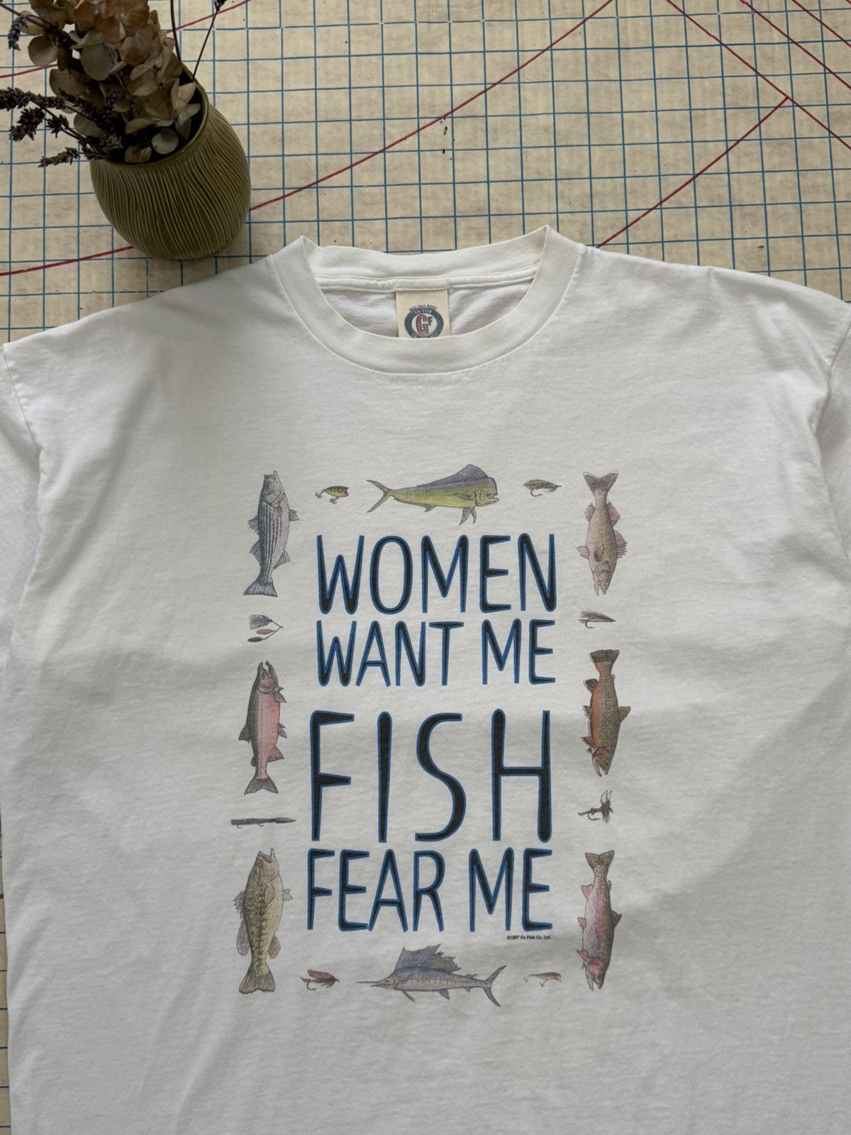Vintage Vintage Women Want Me Fish Fear Me Humor Graphic Tee XXL Size US XXL / EU 58 / 5 - 3 Thumbnail