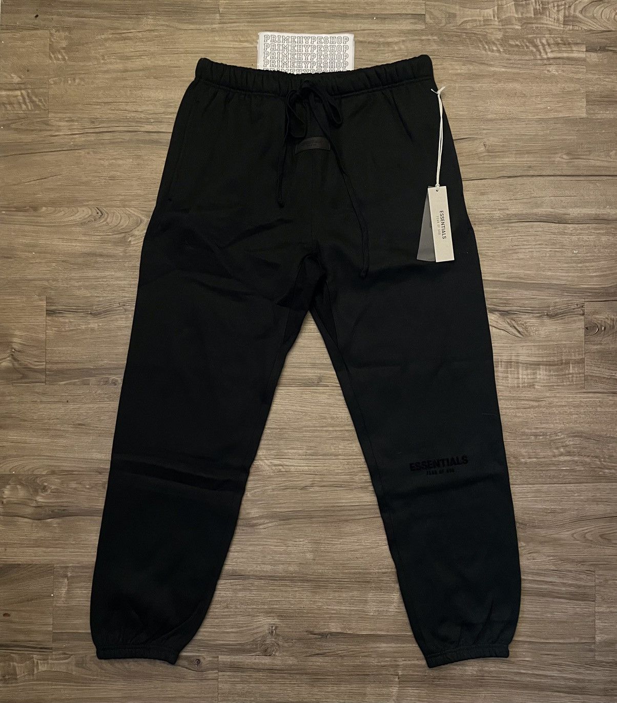 image of Essentials Sweatpants Stretch Limo 2022 Size M in Black, Men's