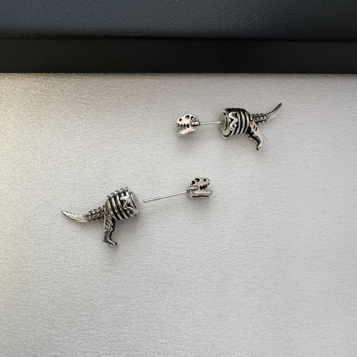 Other Dinosaur Stud Earrings for Men Women,Hip Hop Unisex Style Size ONE SIZE - 3 Thumbnail