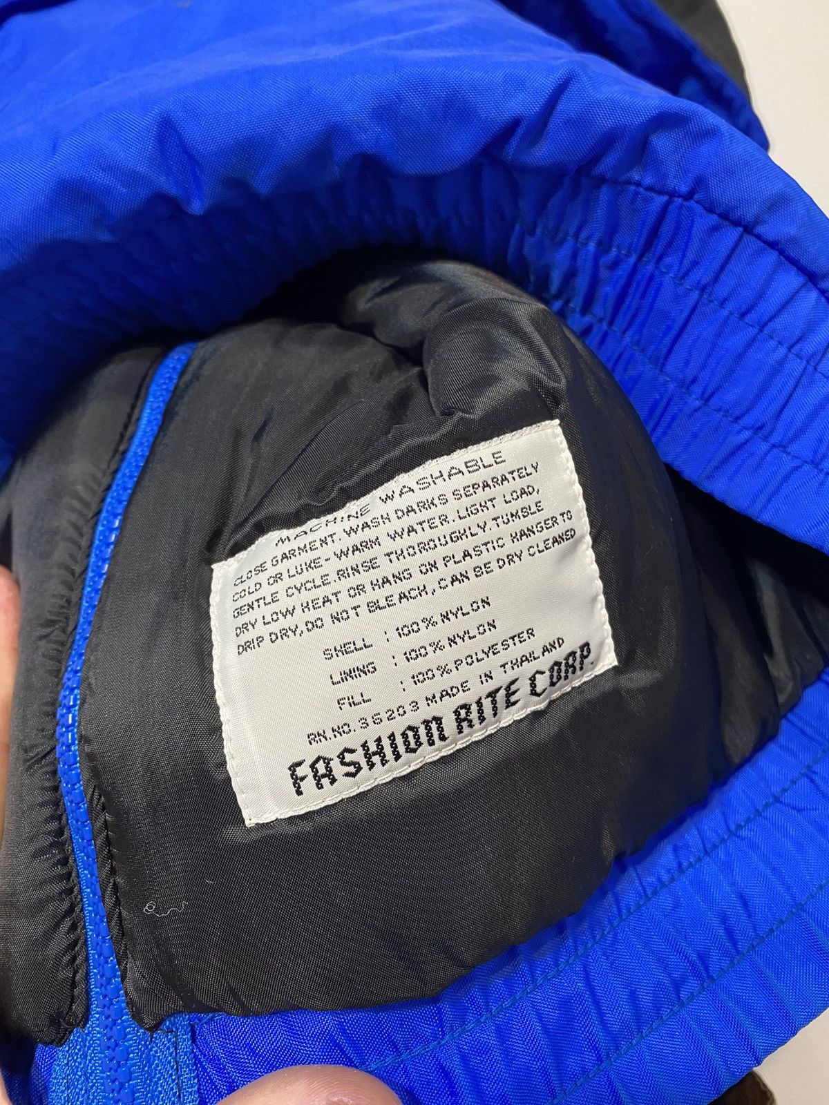 NBA × Vintage Vintage 90s Orlando Magic Puffer Jacket Size US XL / EU 56 / 4 - 7 Thumbnail