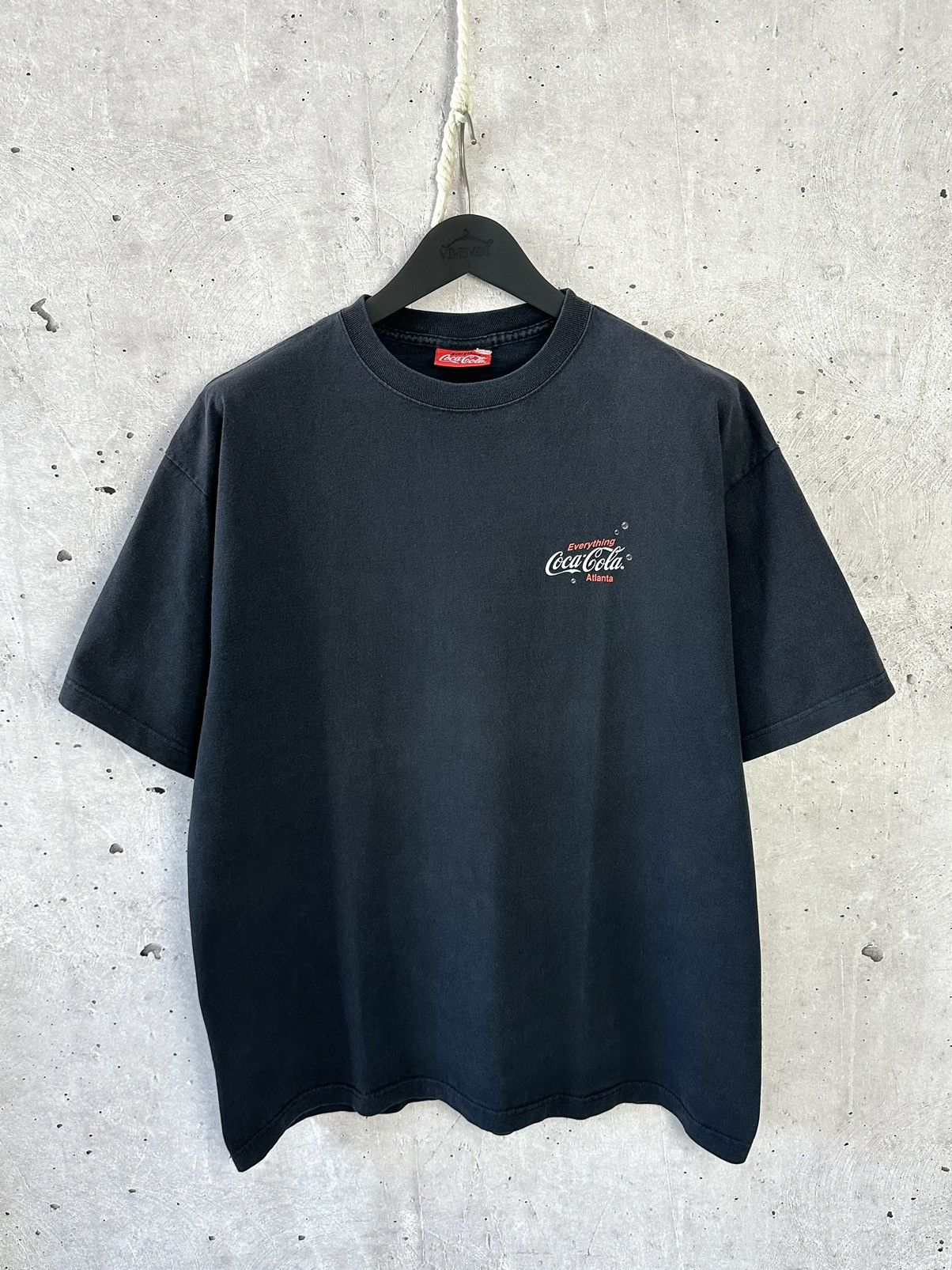 Coca Cola Vintage Coca-Cola Atlanta 1998 Printed Black T-shirt Size US XL / EU 56 / 4 - 2 Thumbnail