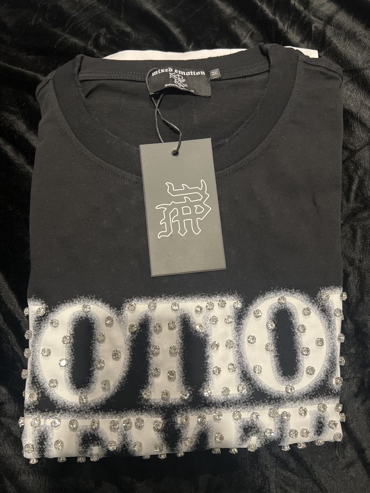 Other Mixed Emotions "Emotions Never Die" Black Tee Size US M / EU 48-50 / 2 - 3 Thumbnail