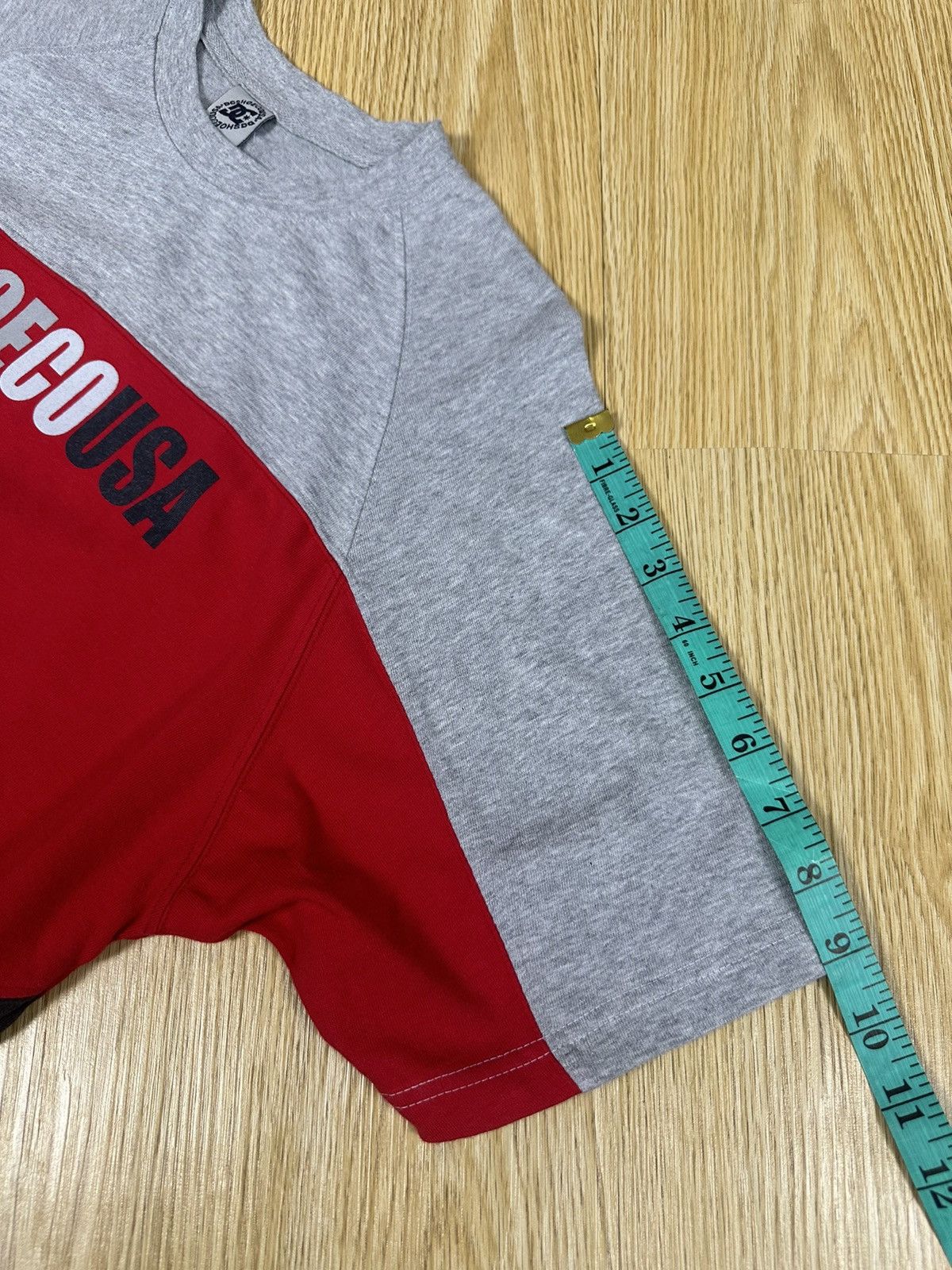 DC Vintage Dc Shoe Co Usa Spellout Tshirt A393 Size US M / EU 48-50 / 2 - 6 Thumbnail