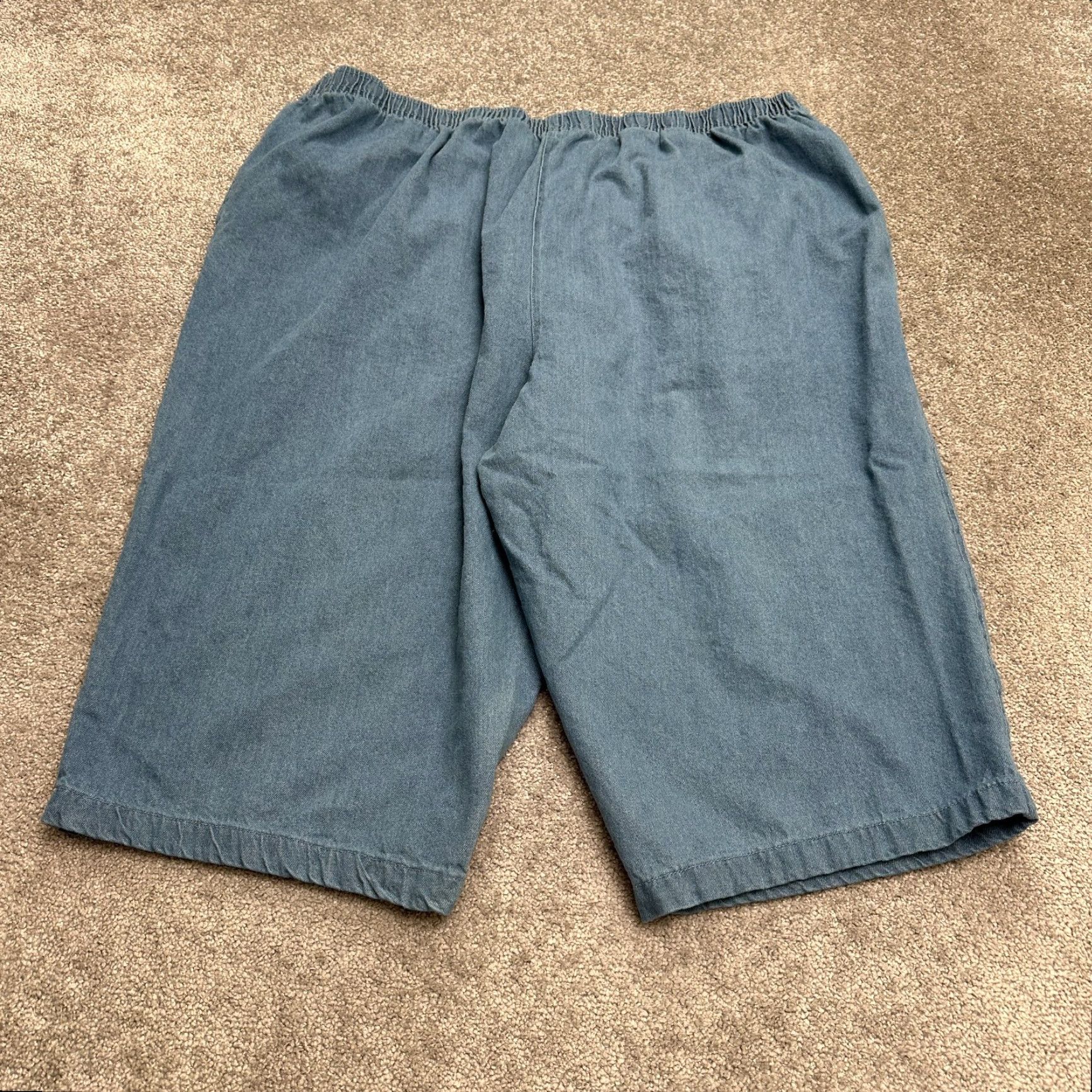 Vintage Woman Within Jeans Women Plus 32W Cropped Light Blue Denim Elastic Waist 18in Inseam Pockets Womens Size 24" / US 00 / IT 34 - 2 Thumbnail