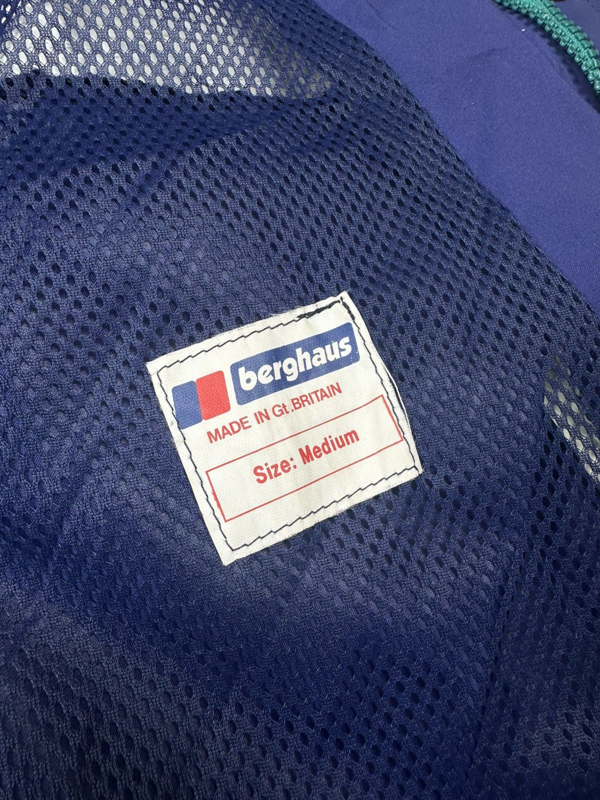 Berghaus × Goretex × Vintage Vintage Berghaus Gore-Tex Jacket Raincoat Parka Size US M / EU 48-50 / 2 - 11 Thumbnail