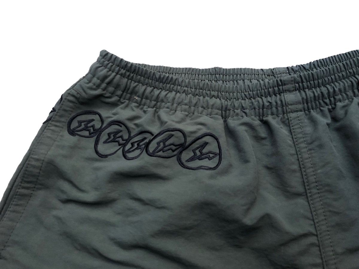 Fragment Design × Travis Scott TRAVIS SCOTT CACTUS JACK FRAGMENT Imagination Shorts Olive Size US 28 / EU 44 - 5 Thumbnail