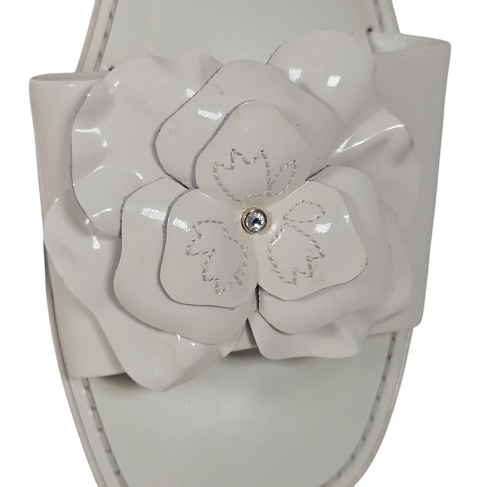 Kate Spade Kate Spade Women Floral Sandals White 9B Quiet Luxury Coquet Size US 9 / IT 39 - 6 Thumbnail
